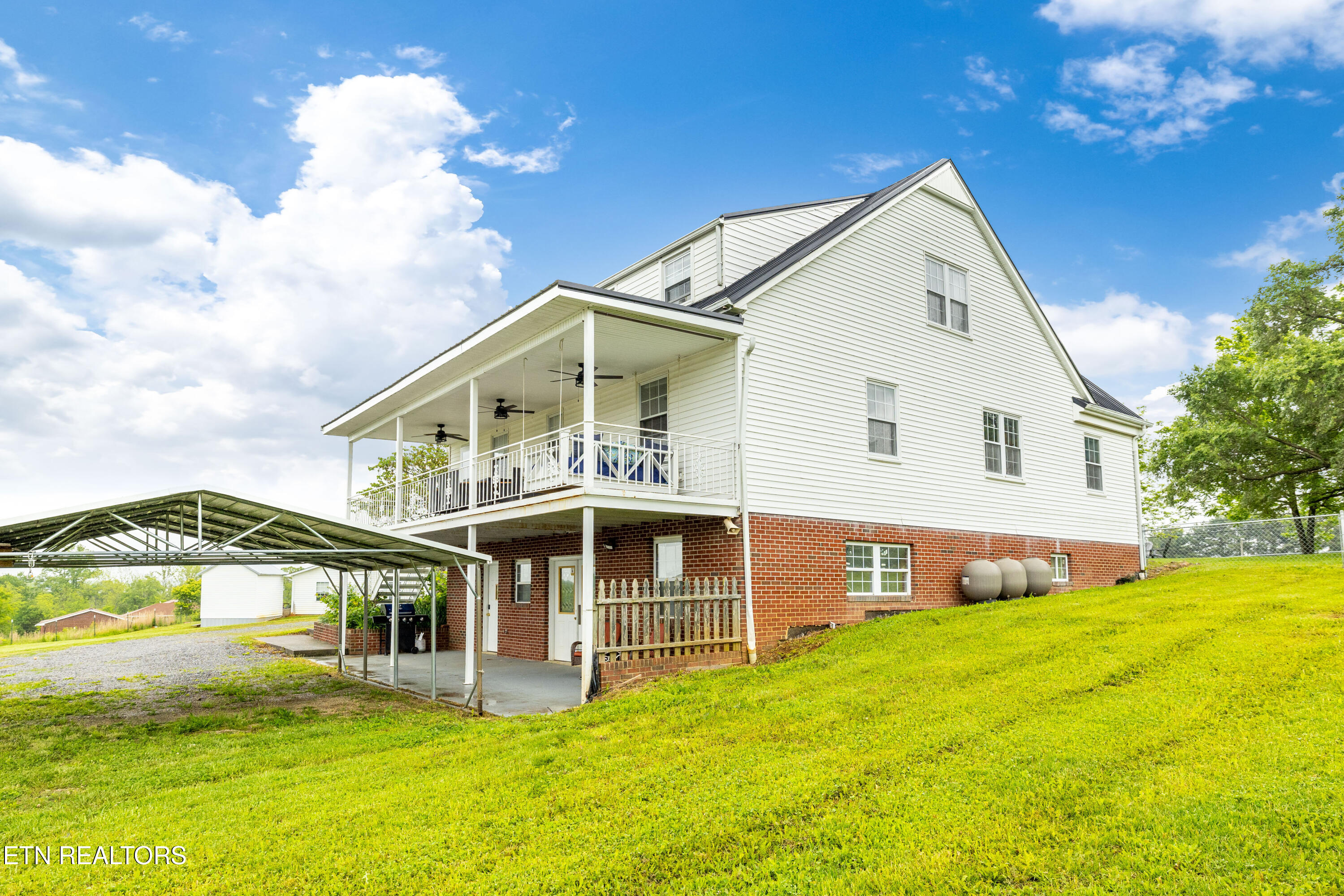 5515 US Highway 411S