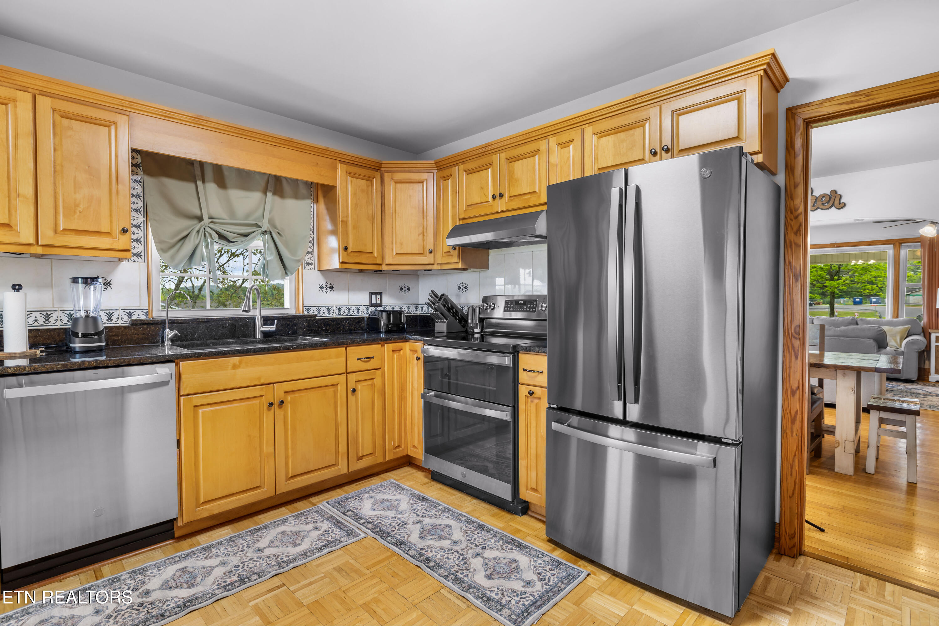 5515 US Highway 411S