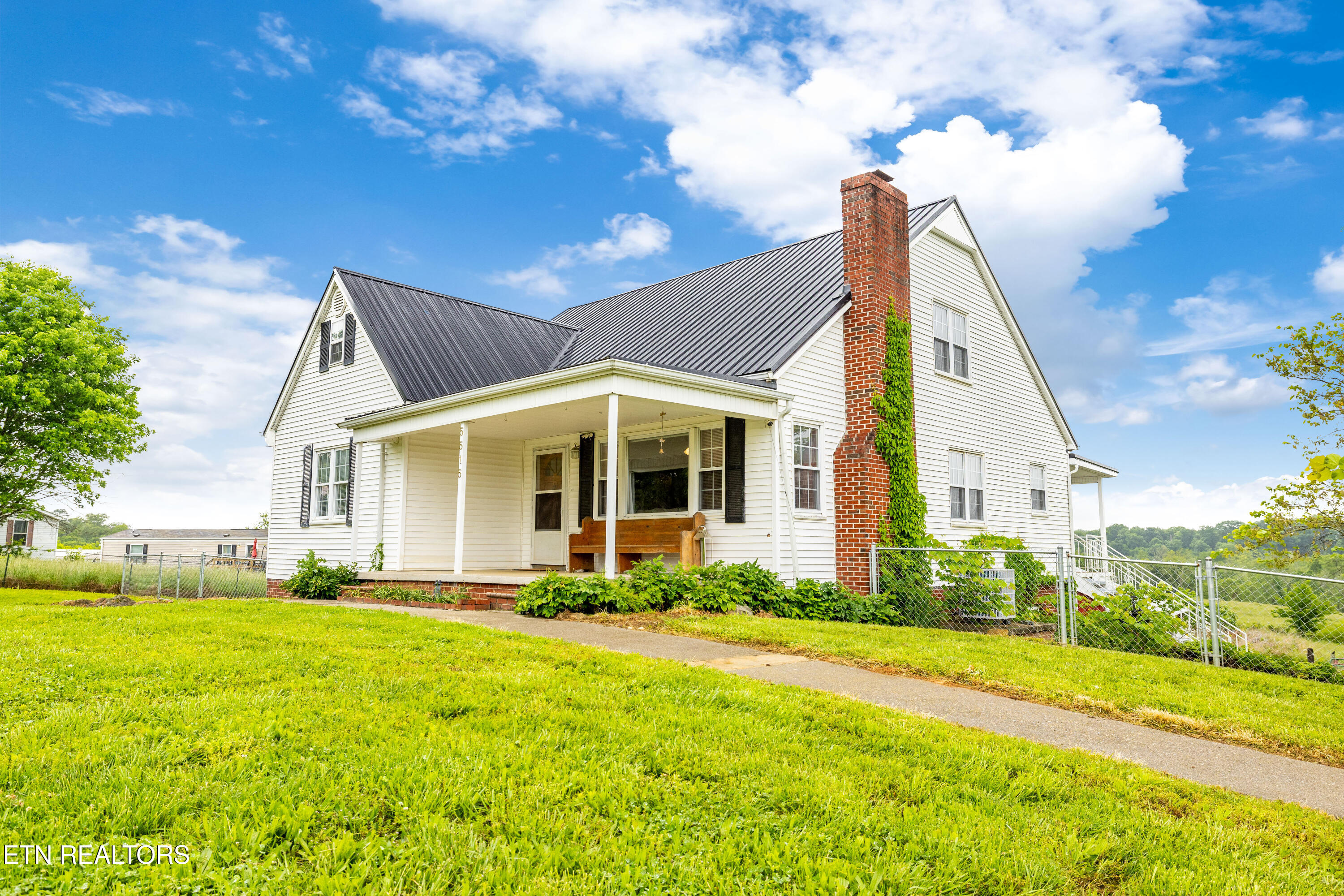 5515 US Highway 411S