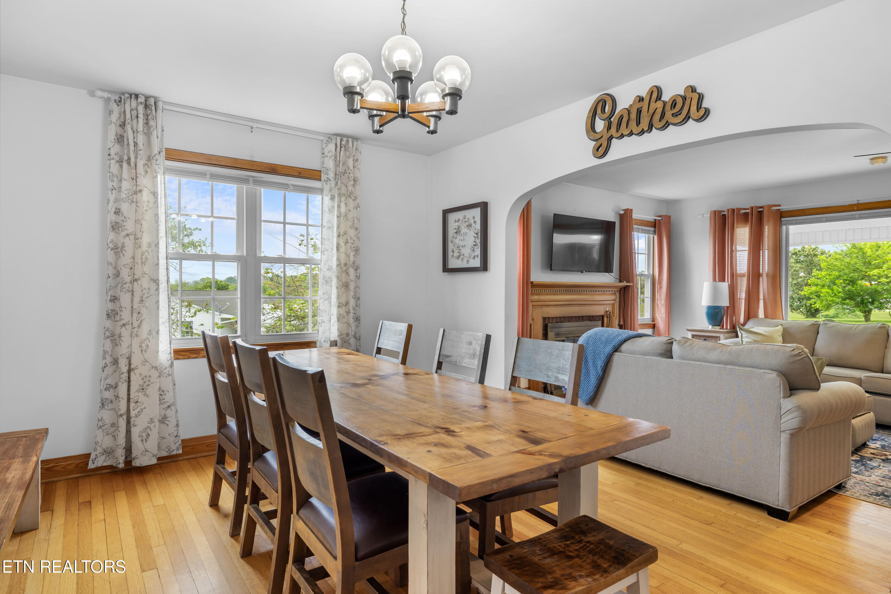 5515 US Highway 411S