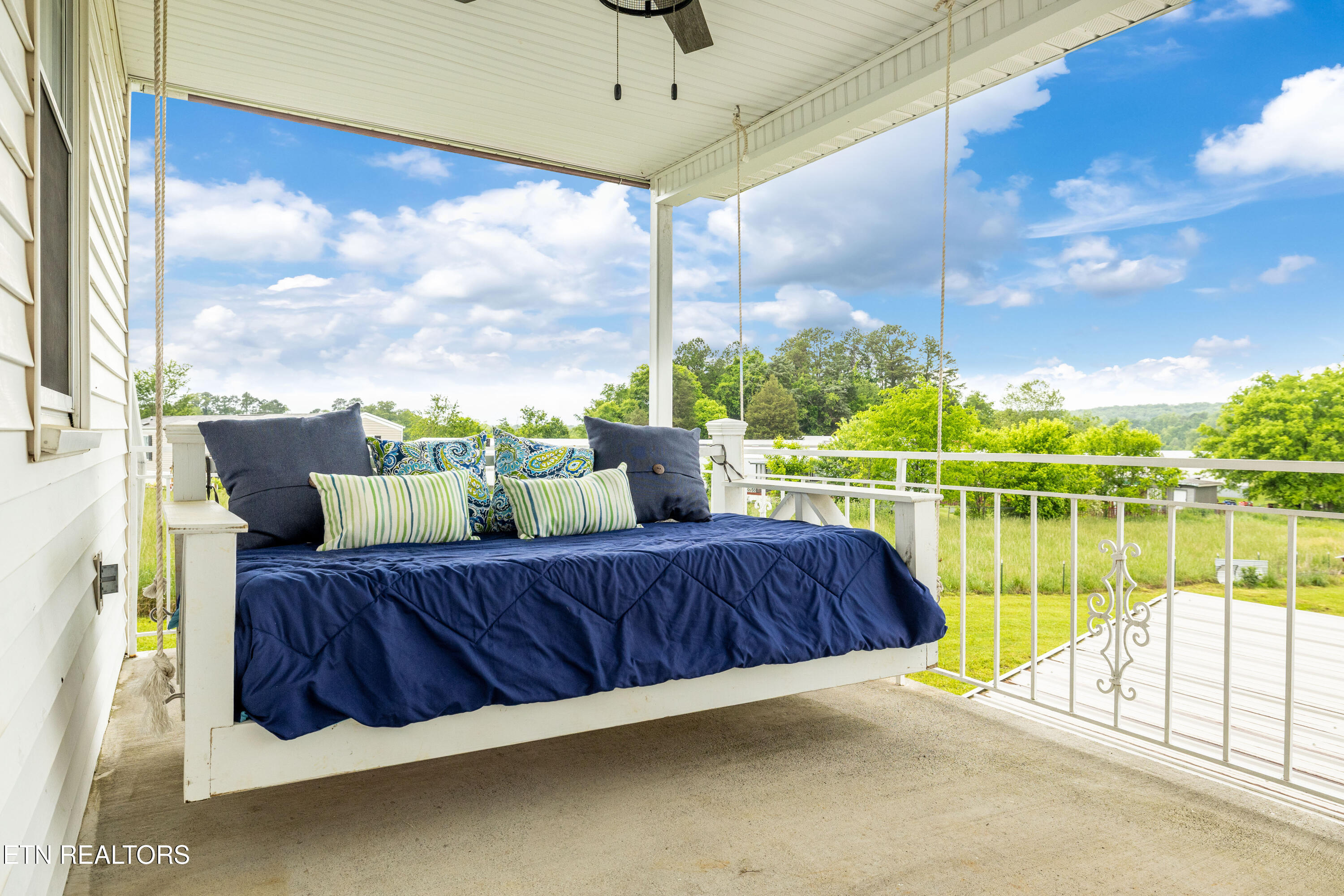 5515 US Highway 411S