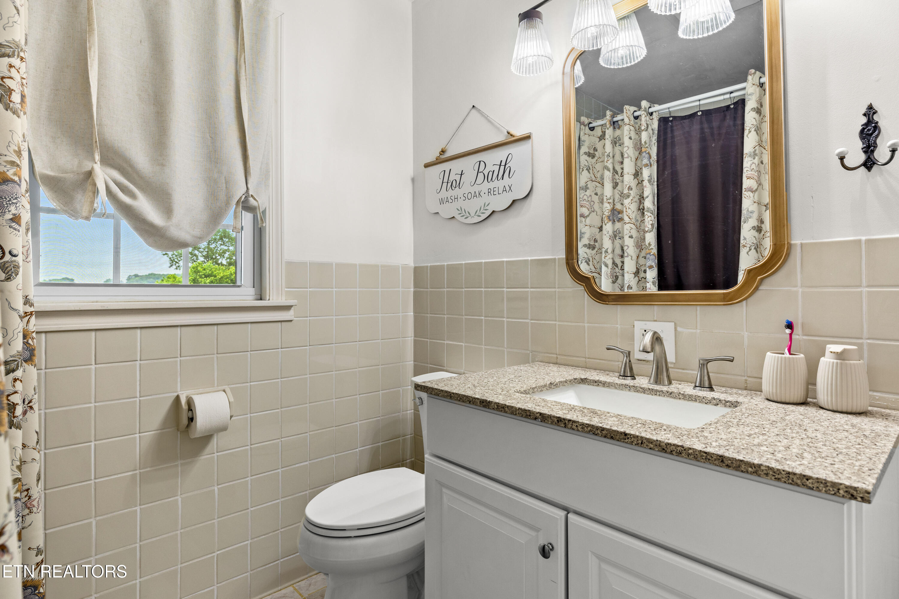 5515 US Highway 411S