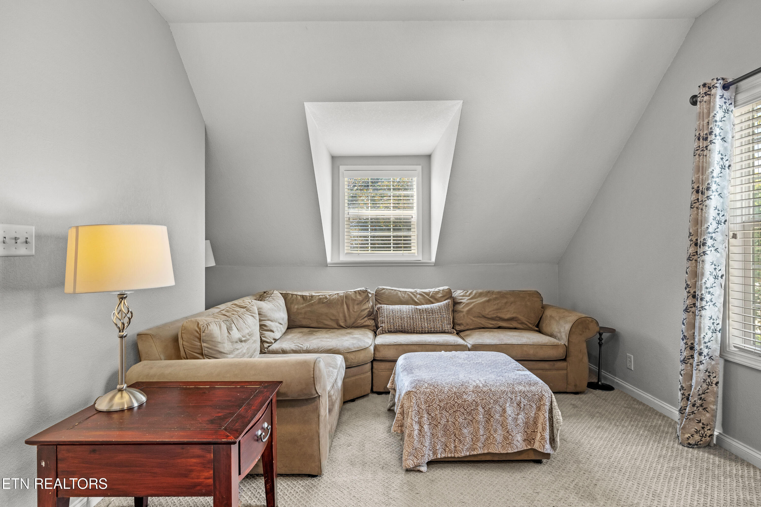 826 Tully Rd