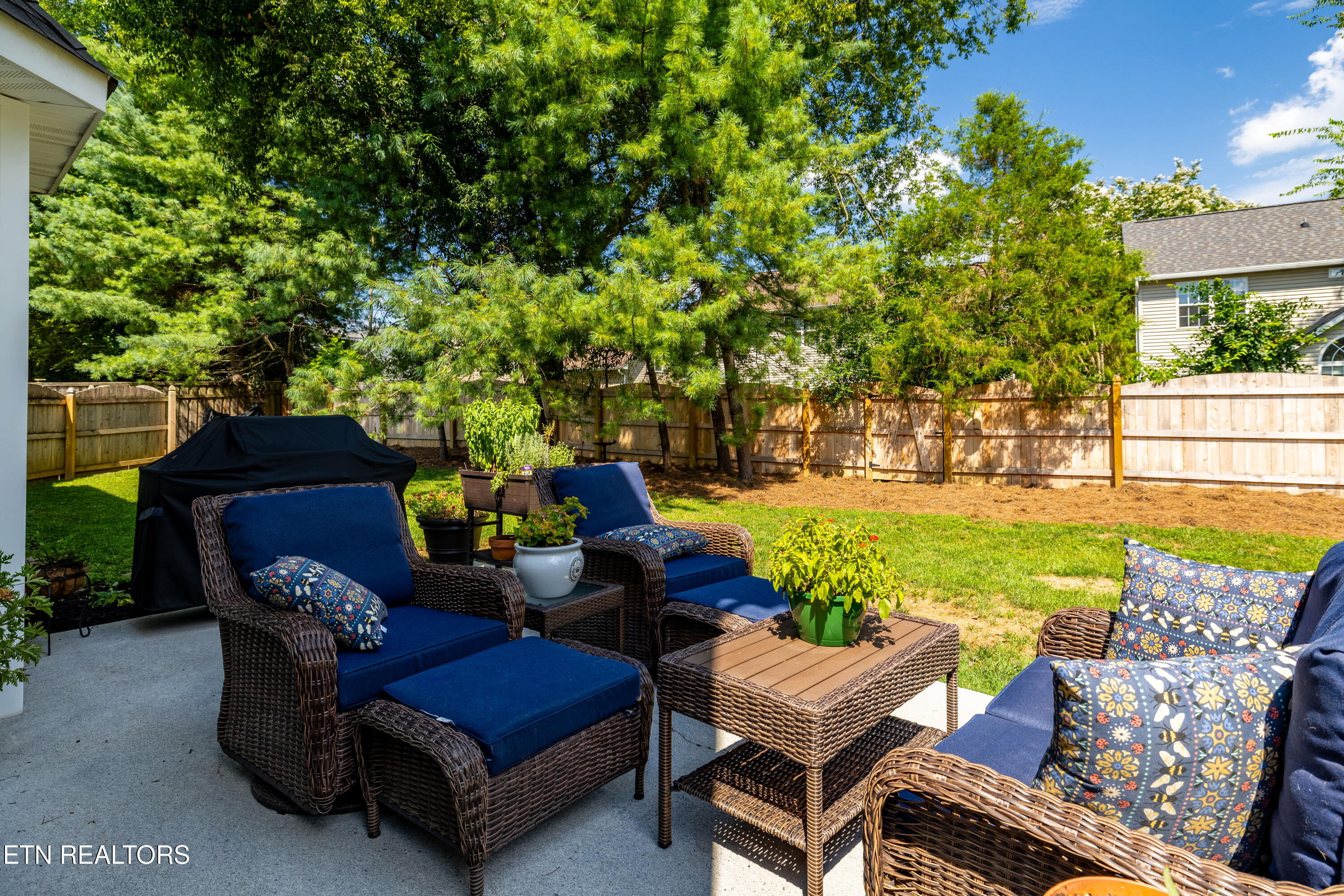 826 Tully Rd