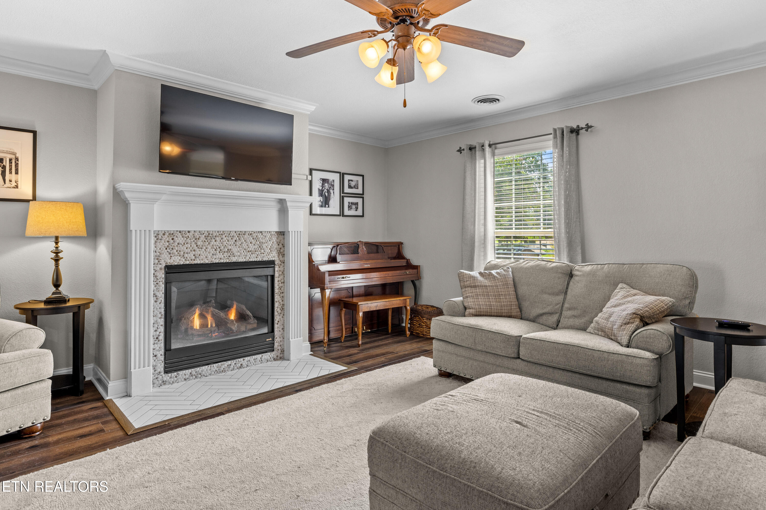 826 Tully Rd