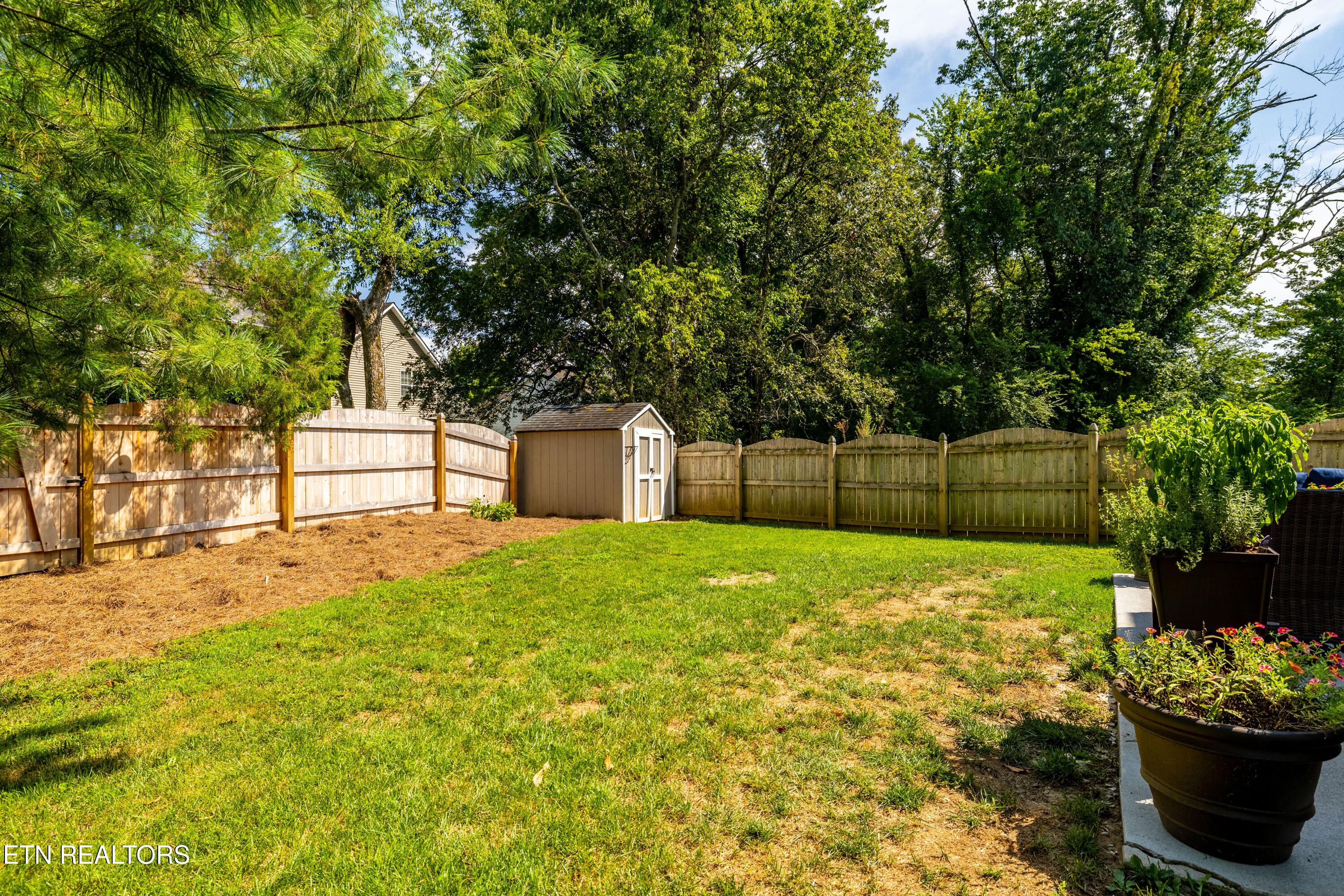 826 Tully Rd