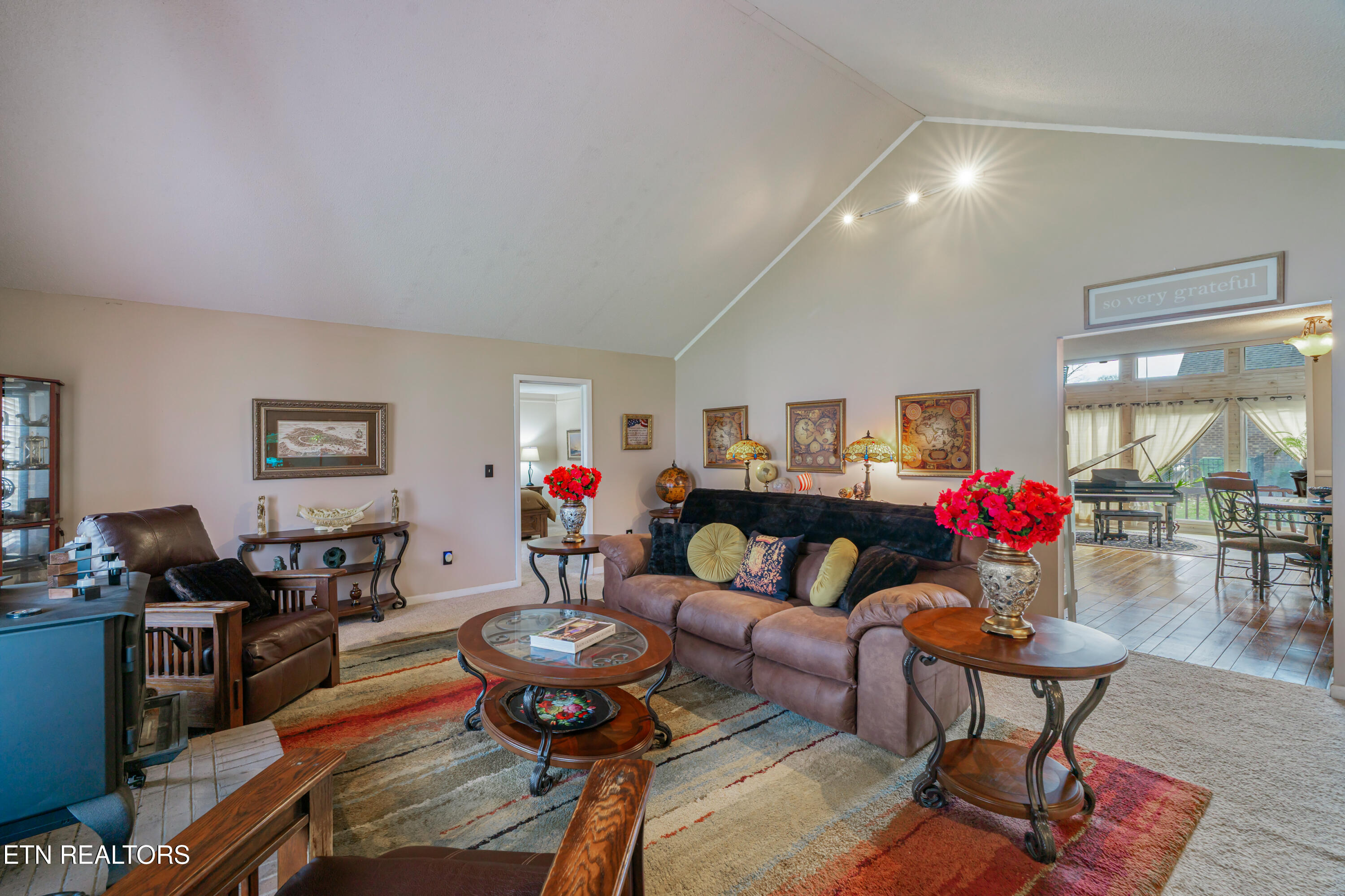 409 Lambert Lane