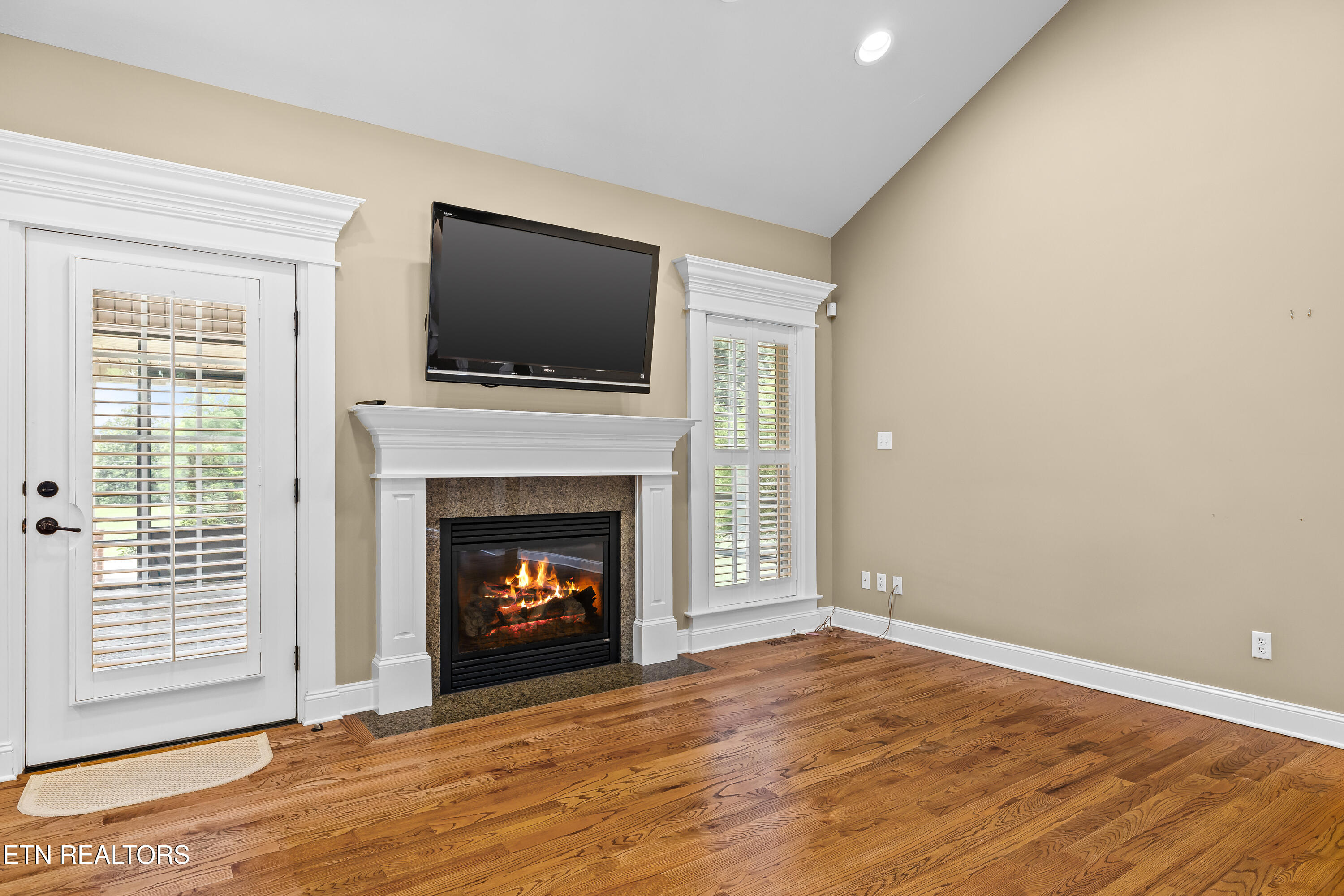 227 Pinecrest Circle