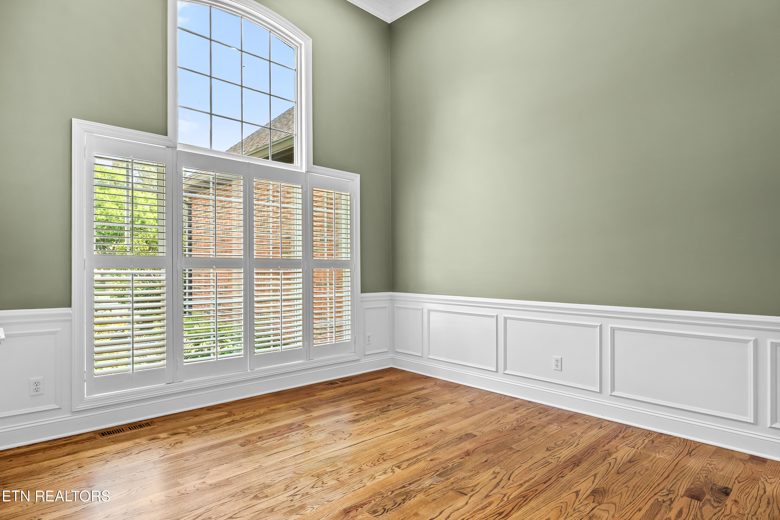 227 Pinecrest Circle