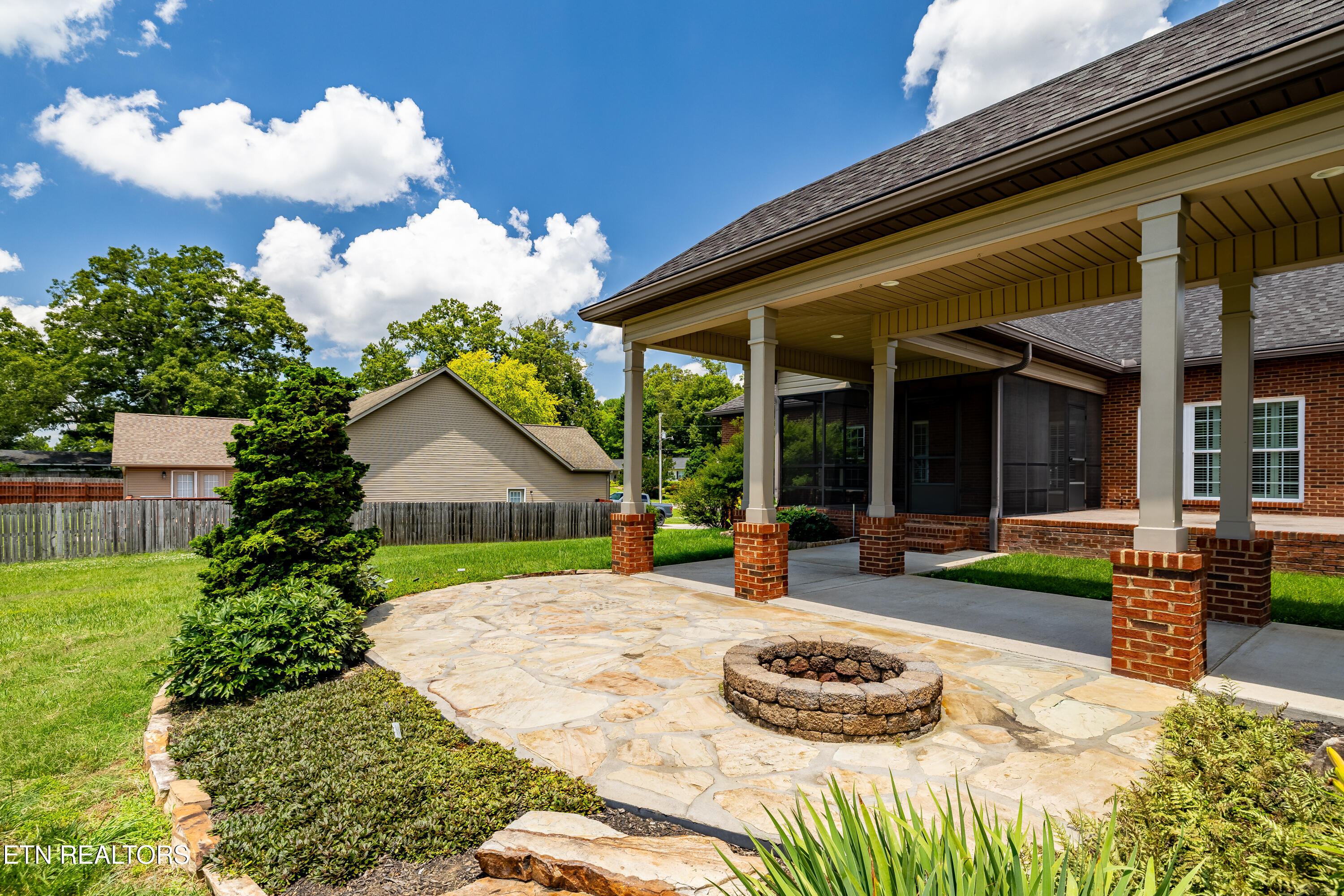 227 Pinecrest Circle