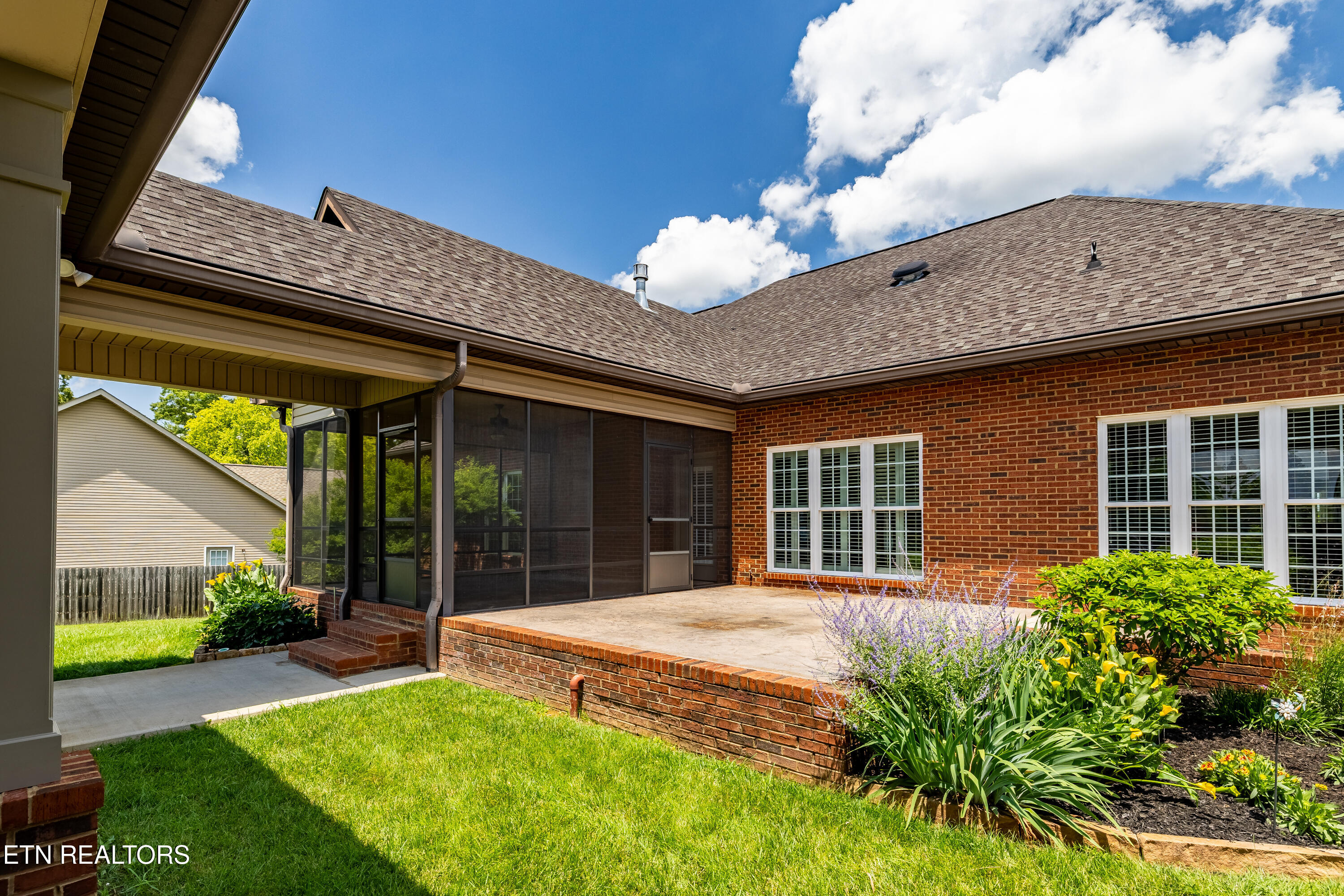 227 Pinecrest Circle