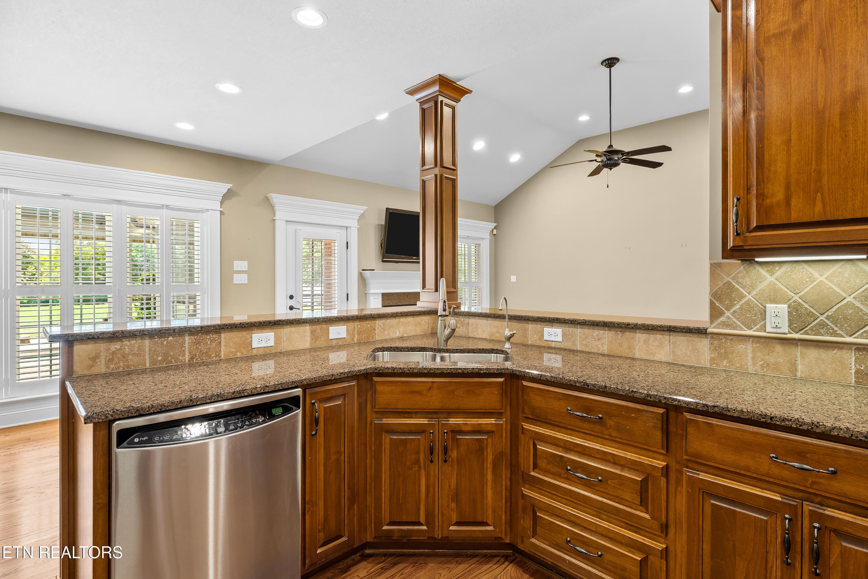 227 Pinecrest Circle