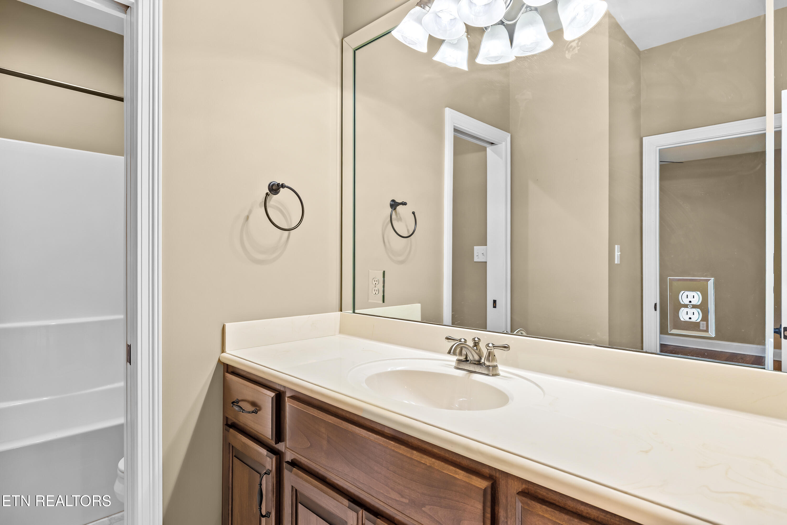 227 Pinecrest Circle