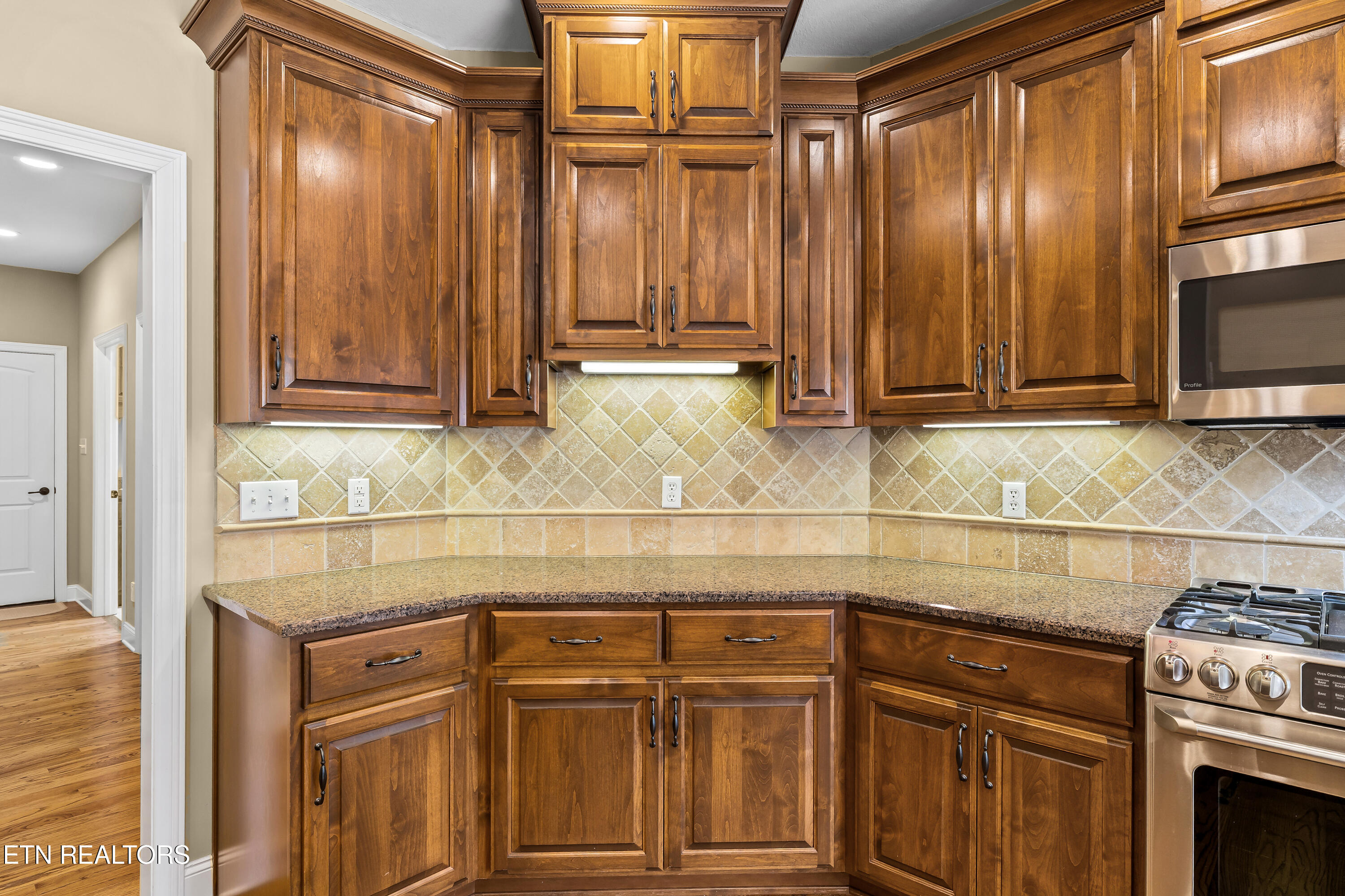 227 Pinecrest Circle