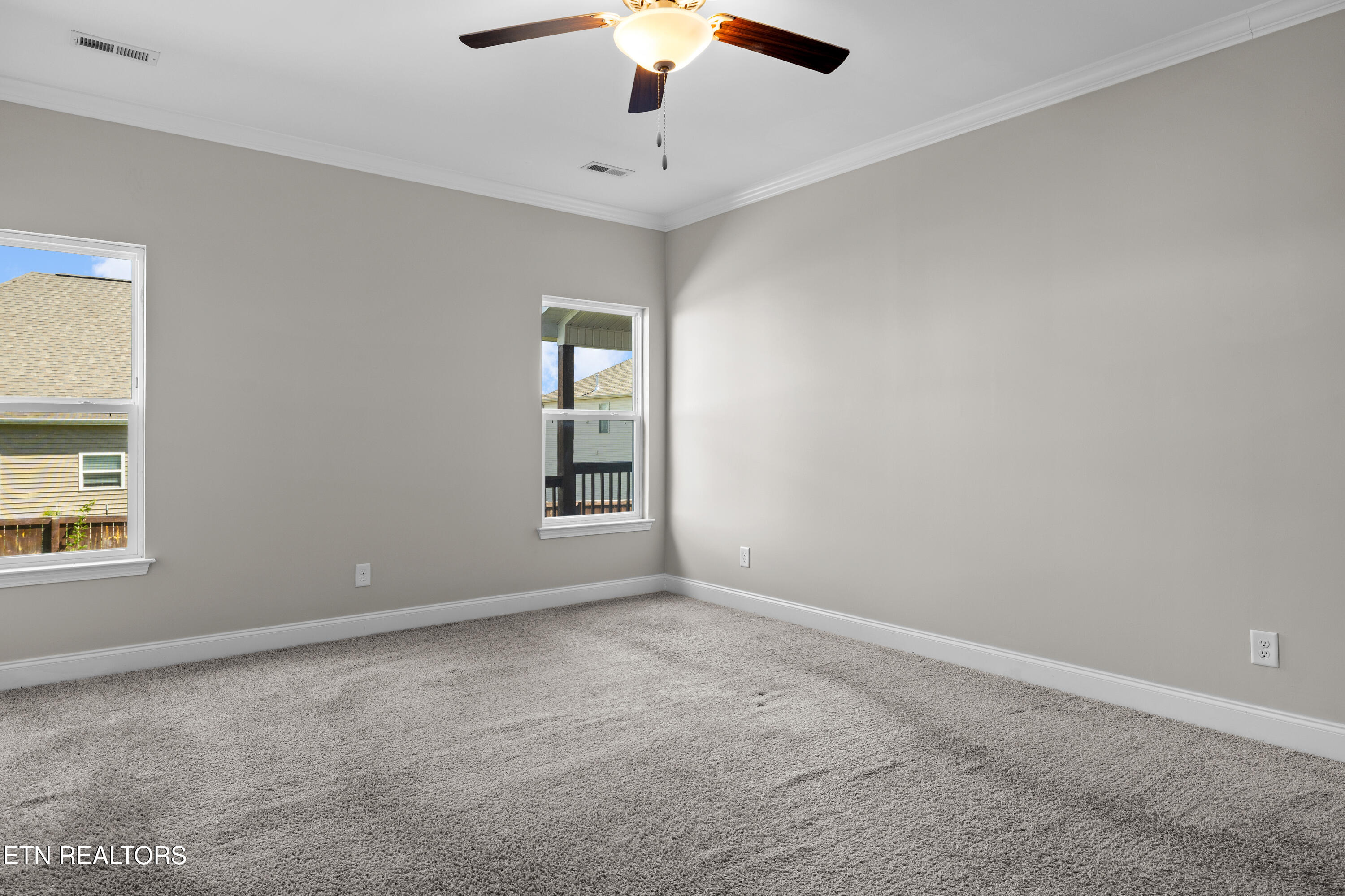 2209 Scarlet Tanager St