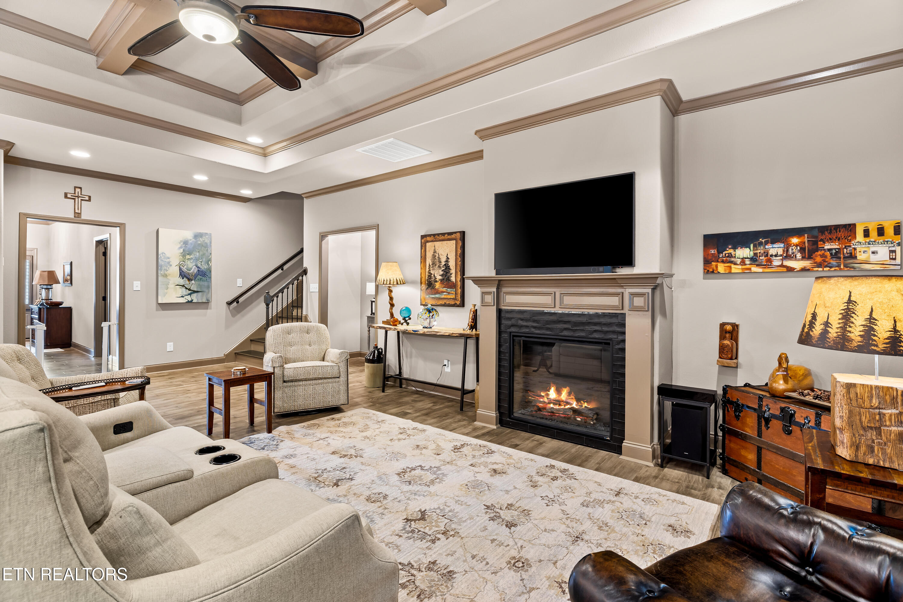 2326 Torrey Pines Drive