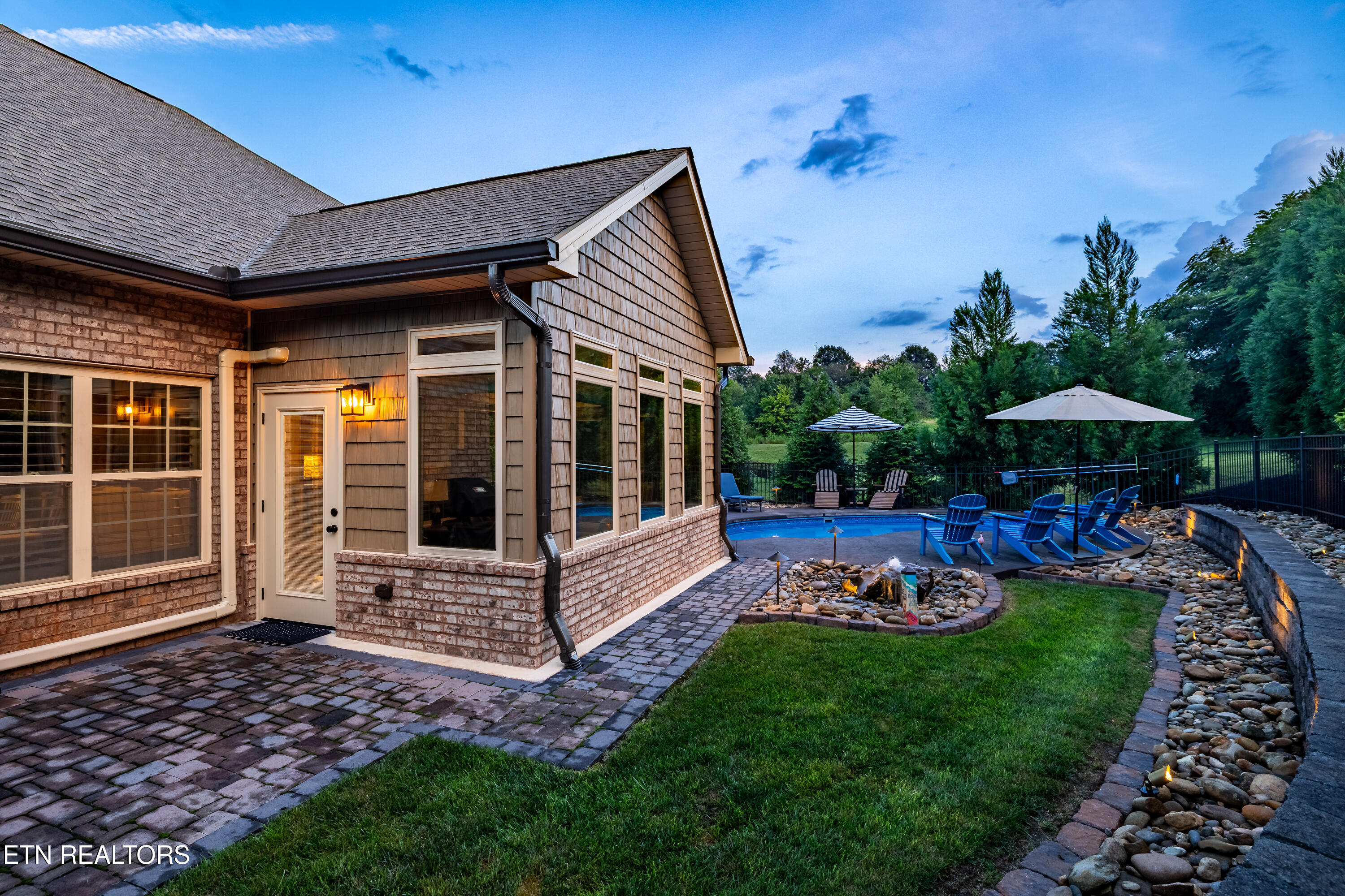 2326 Torrey Pines Drive