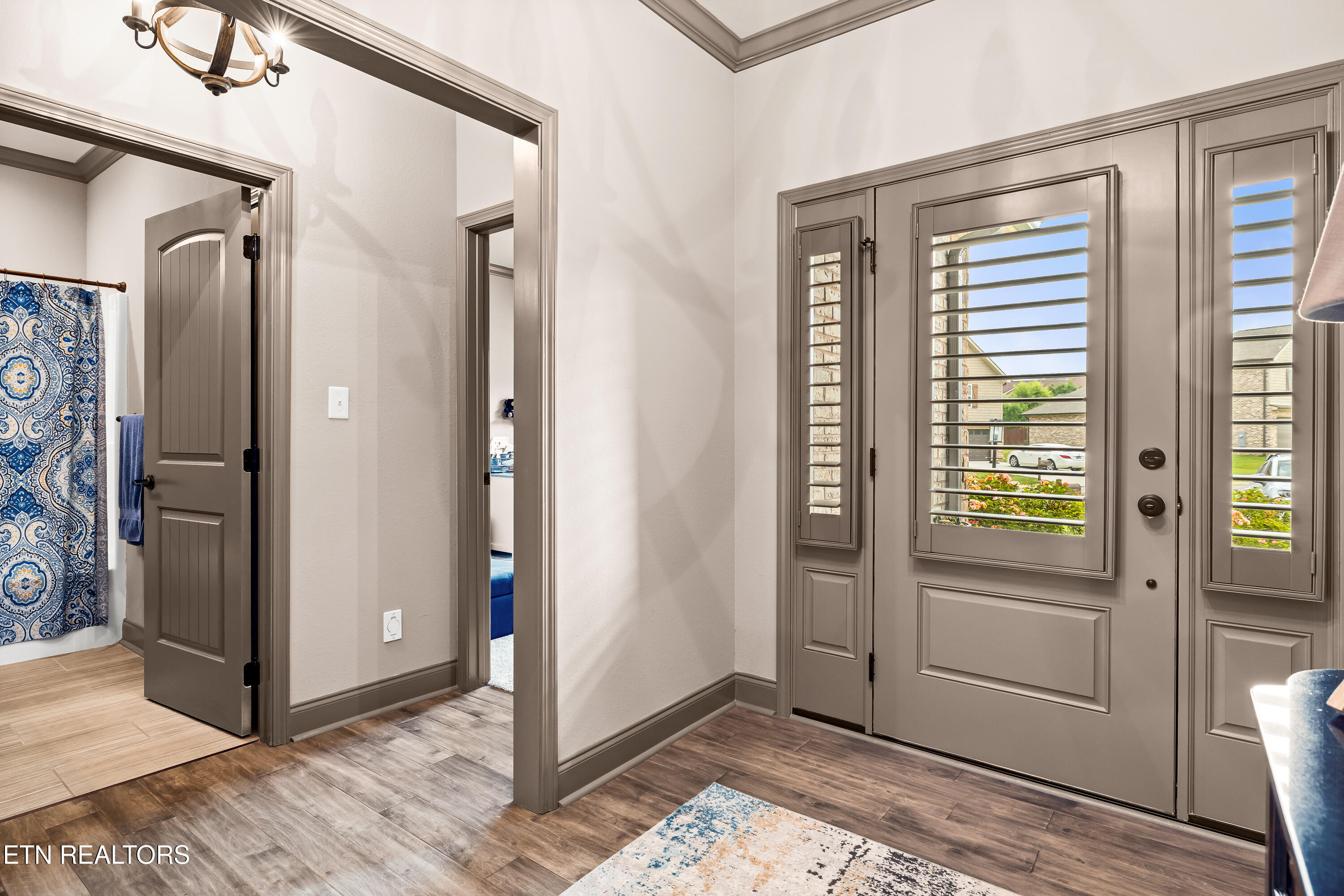 2326 Torrey Pines Drive