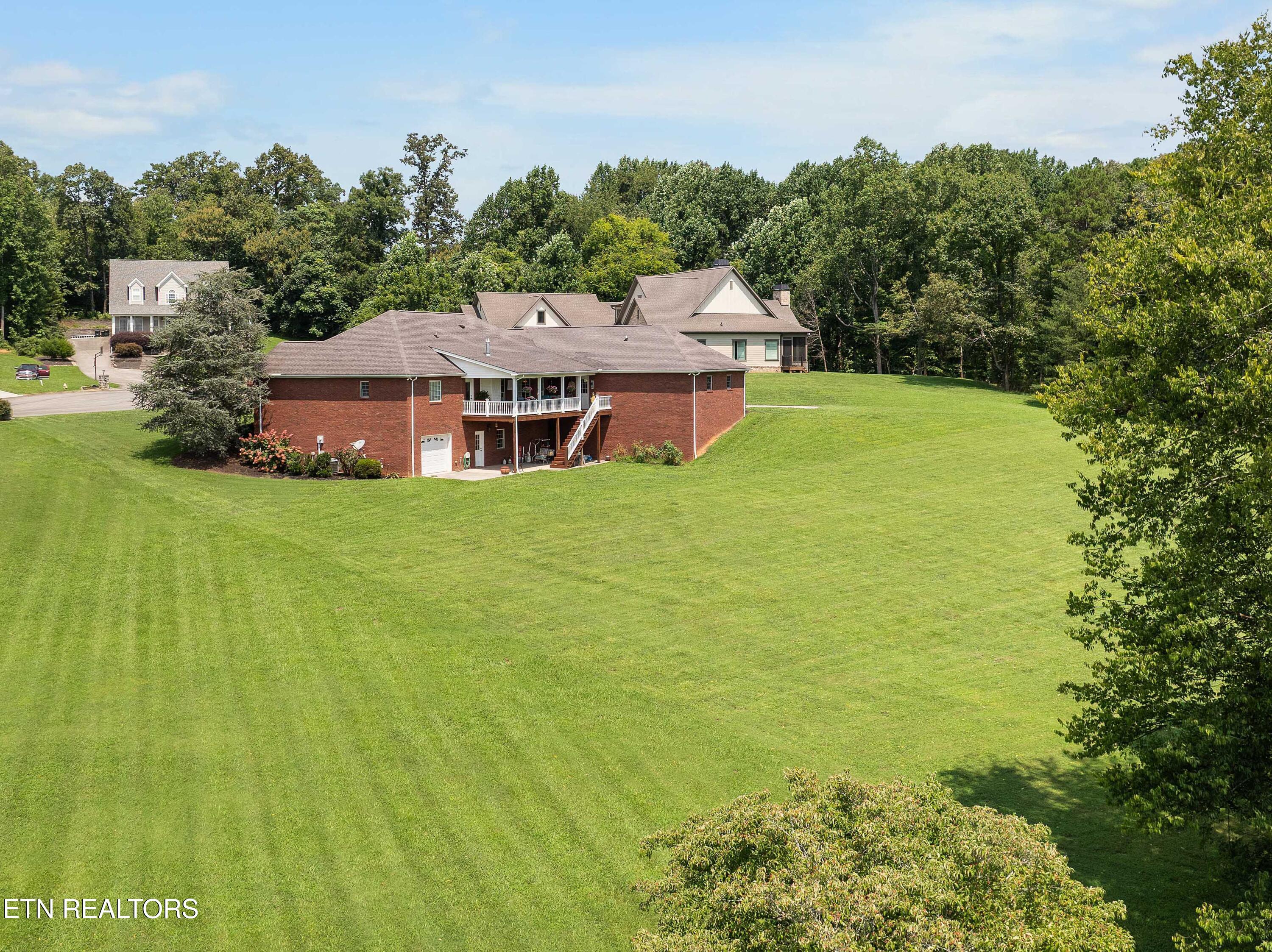 1648 Laramie Lane