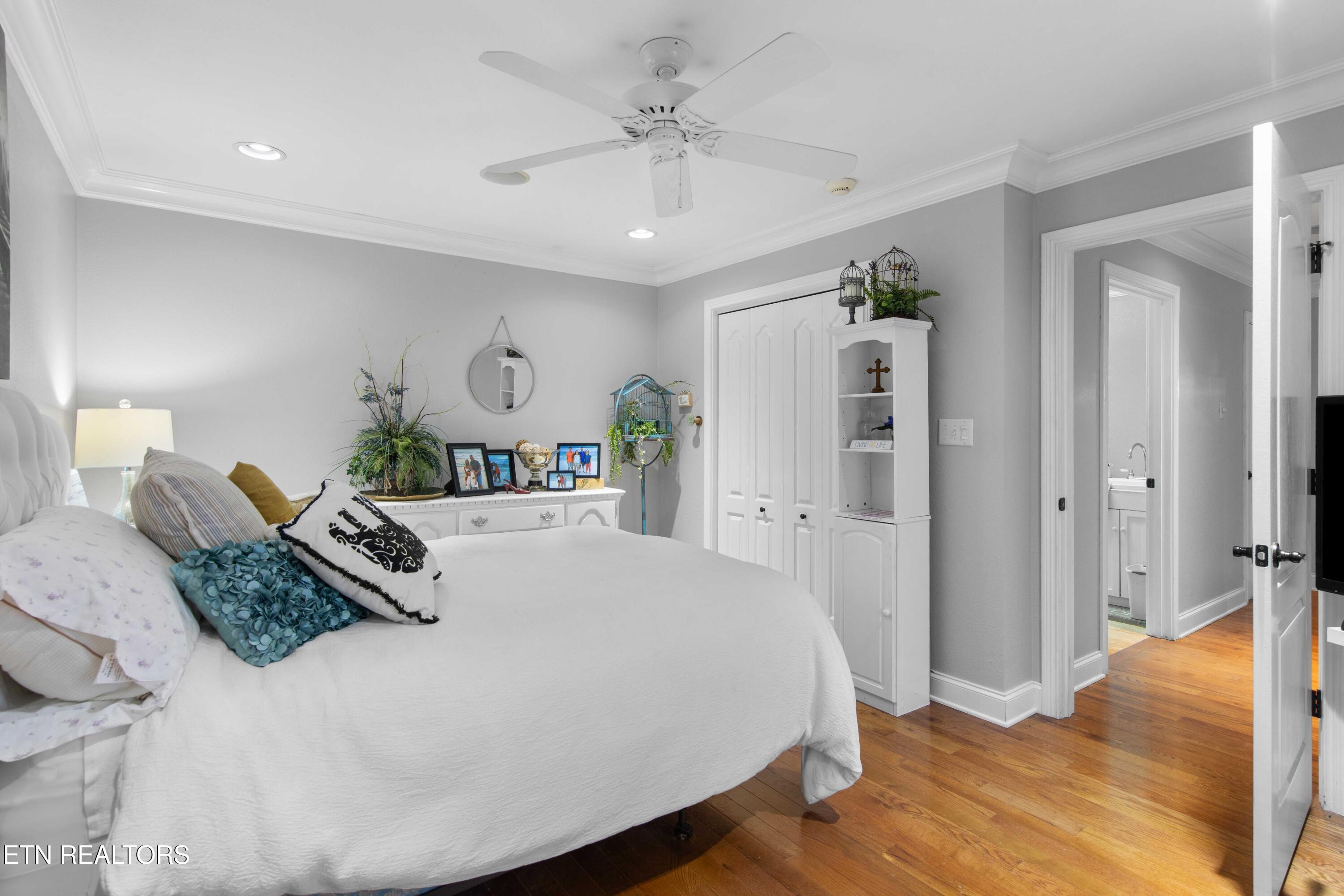 1648 Laramie Lane
