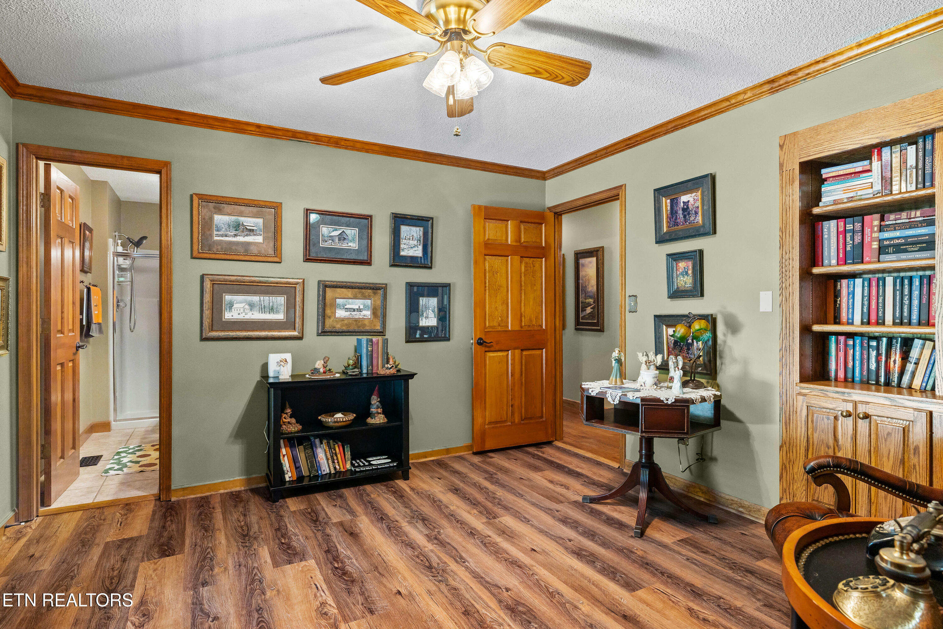 1845 Tree Tops Lane