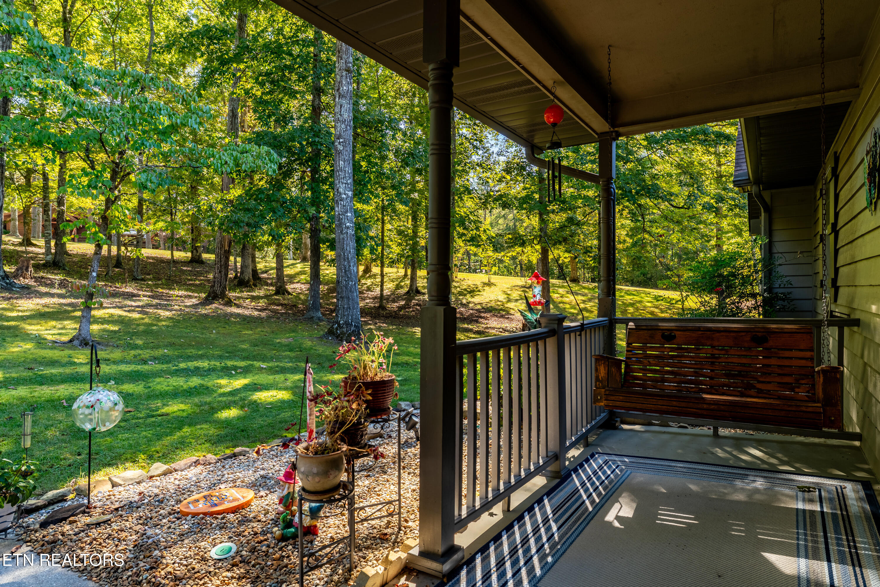1845 Tree Tops Lane