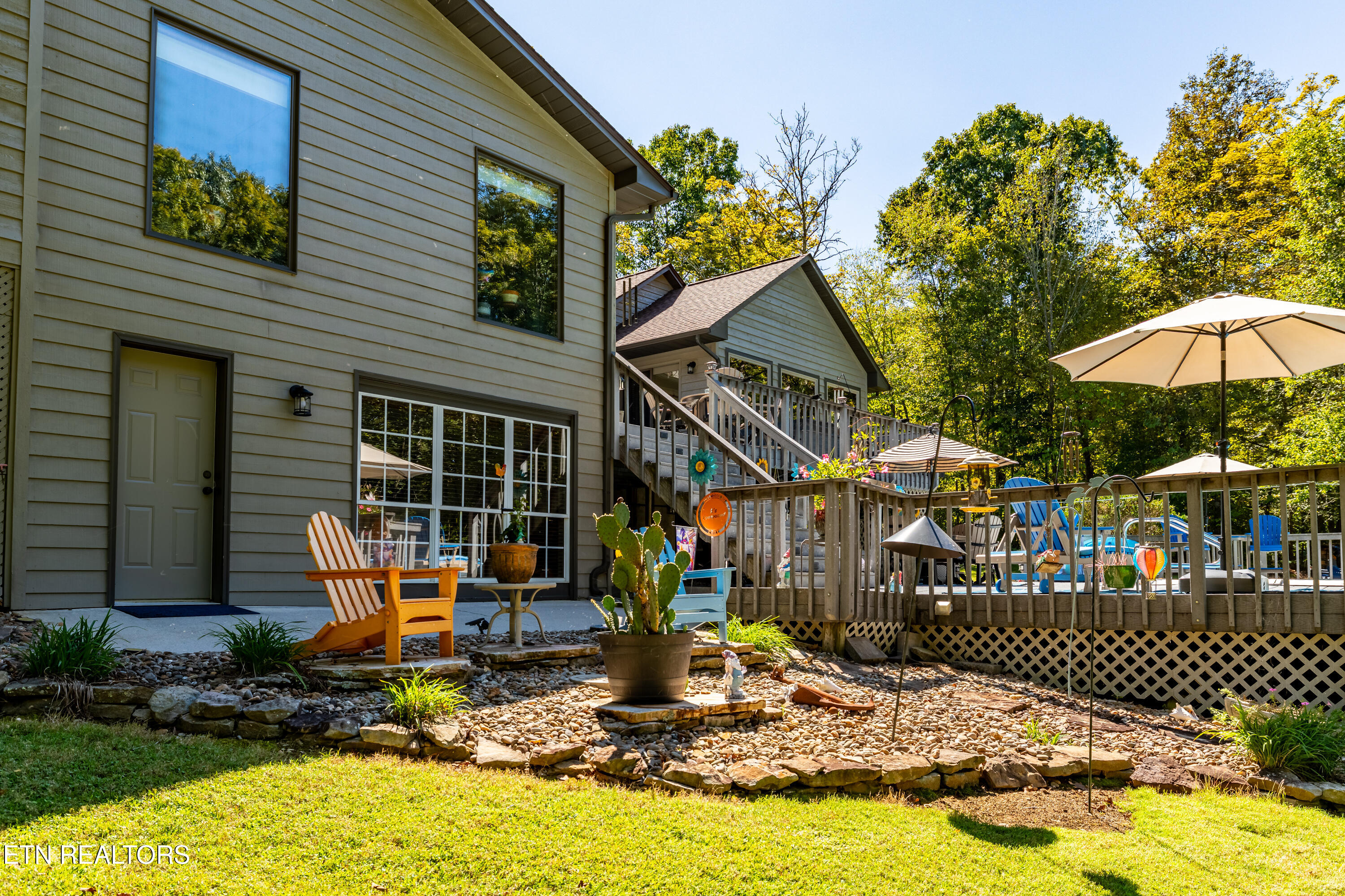 1845 Tree Tops Lane