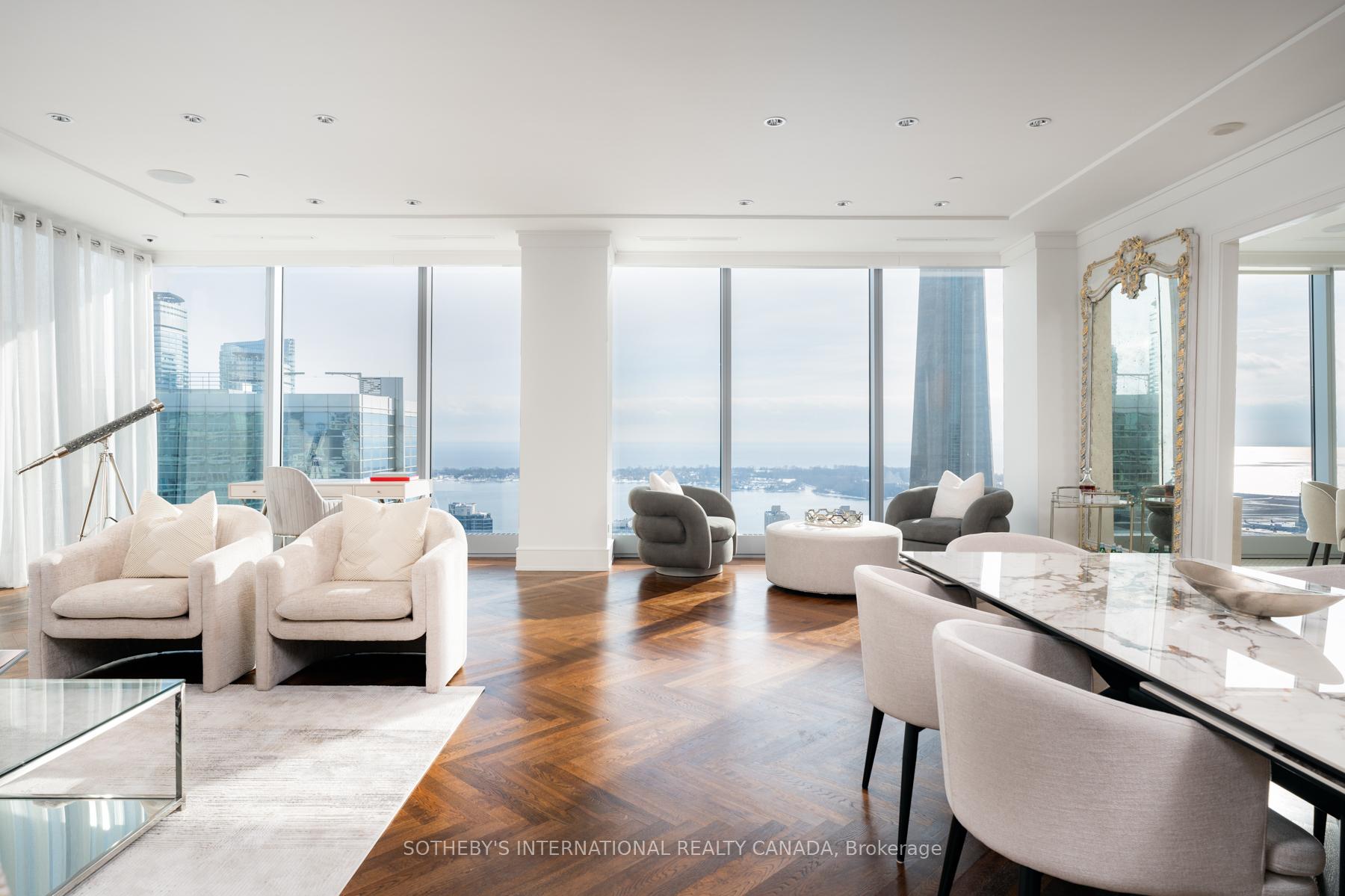 183 Wellington Street W 4104