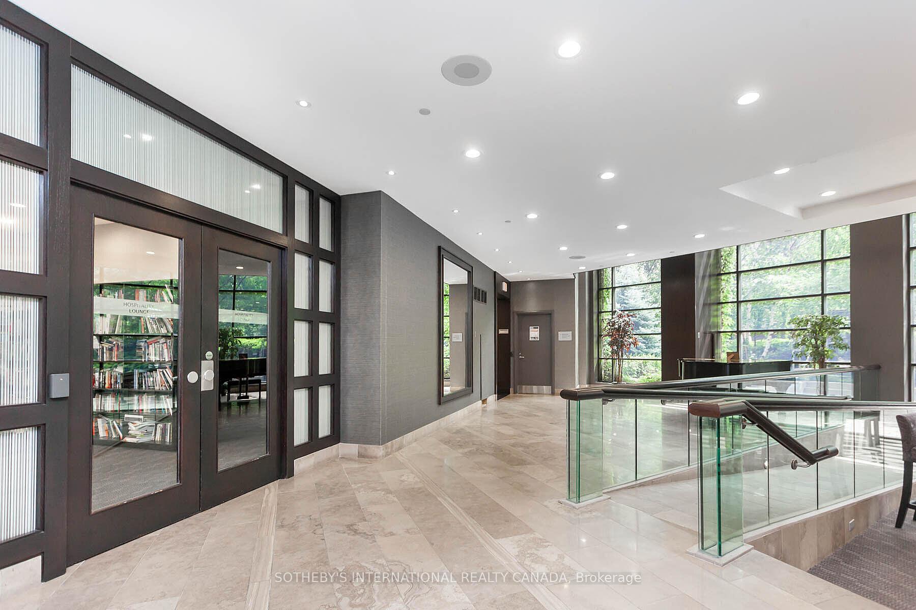 23 Sheppard Avenue E 2612