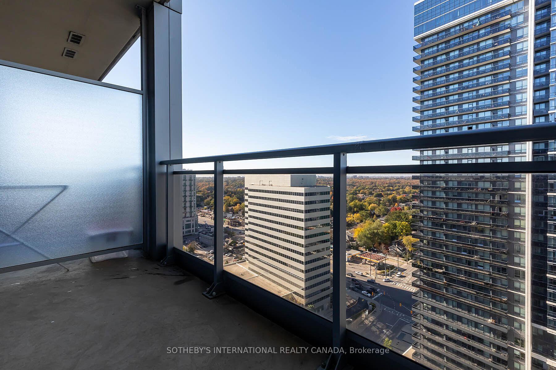 23 Sheppard Avenue E 2612