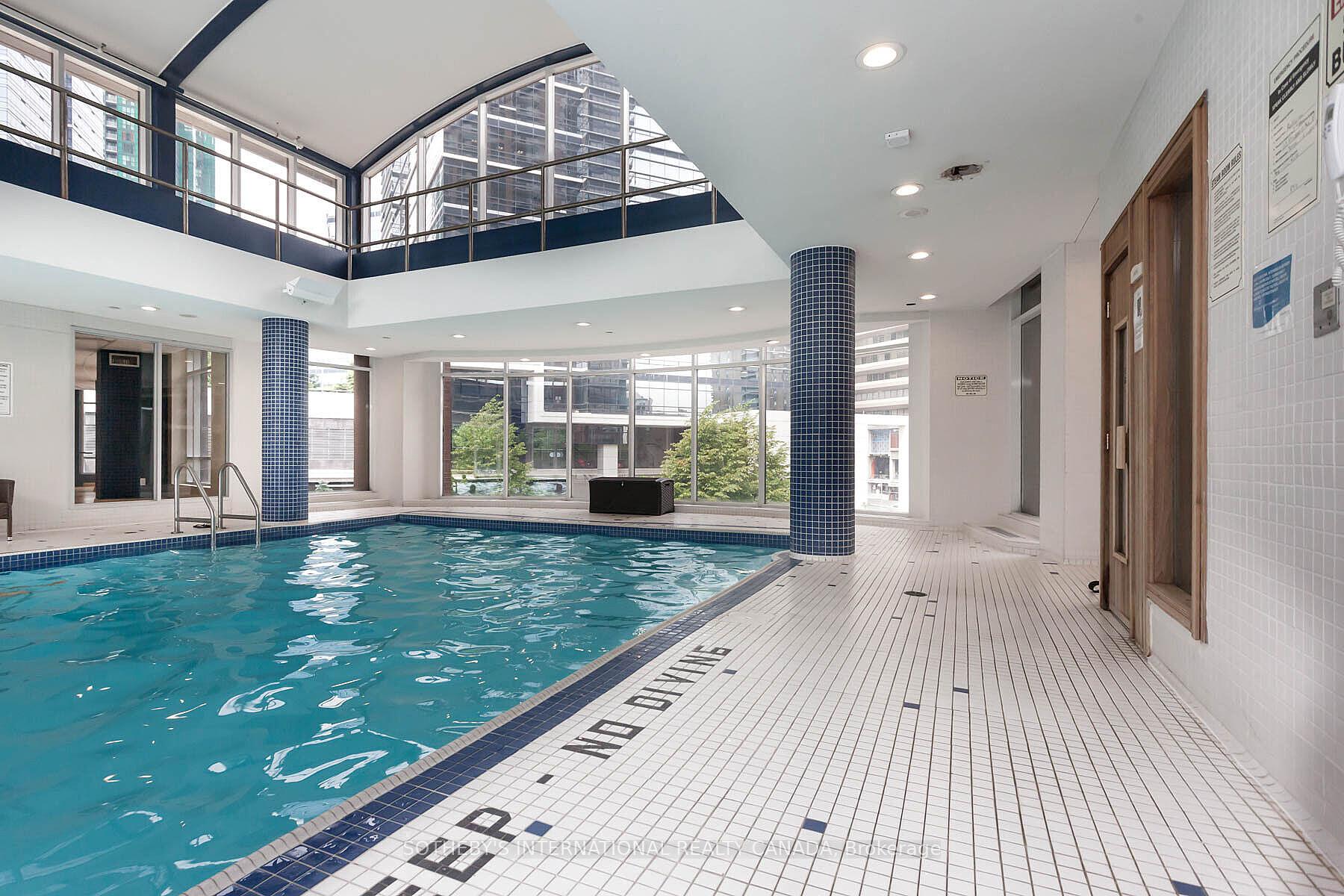 23 Sheppard Avenue E 2612