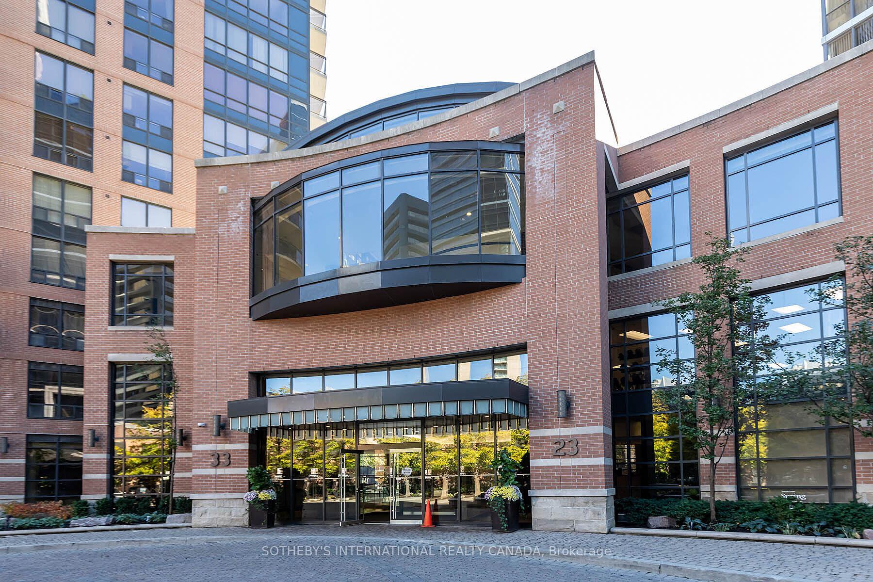 23 Sheppard Avenue E 2612