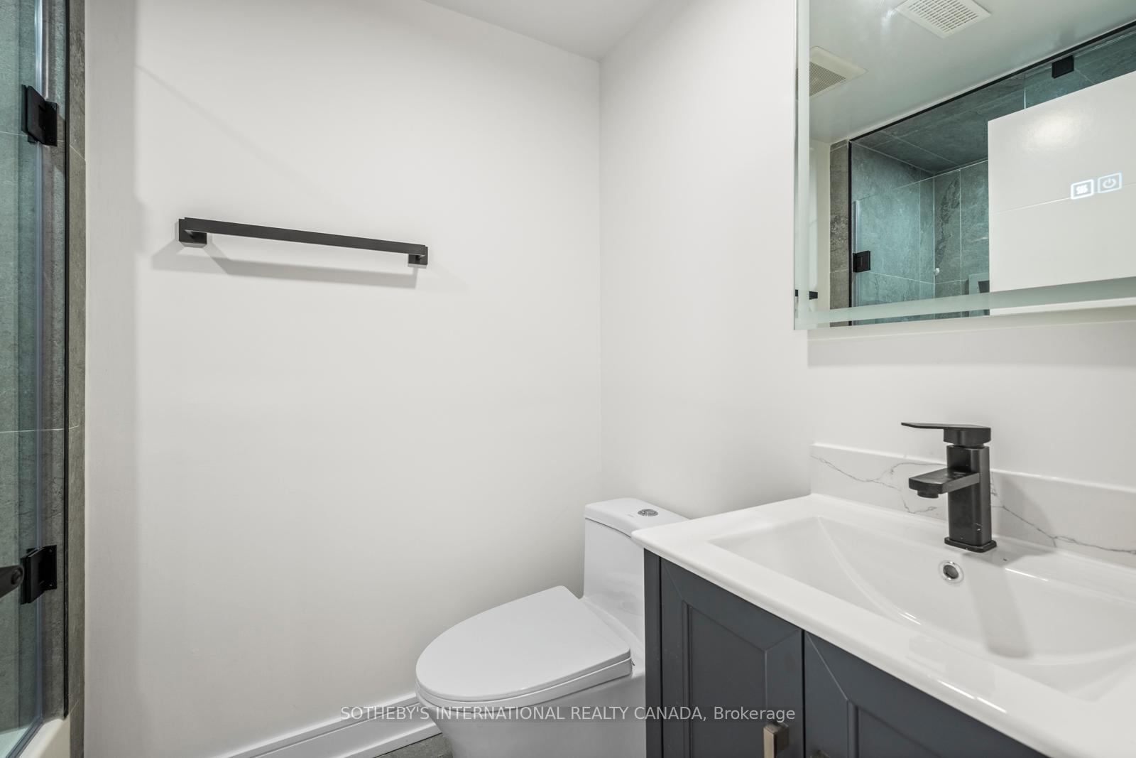 462 Northcliffe Boulevard