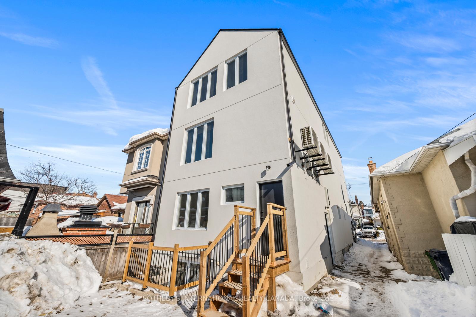 462 Northcliffe Boulevard