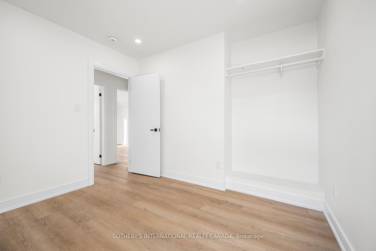 462 Northcliffe Boulevard