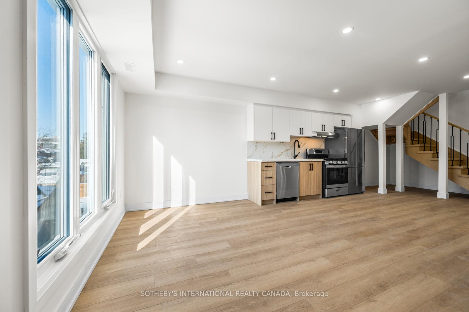 462 Northcliffe Boulevard