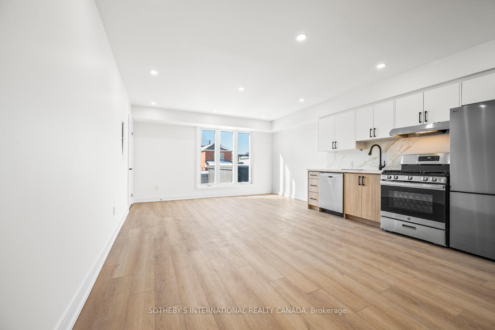 462 Northcliffe Boulevard