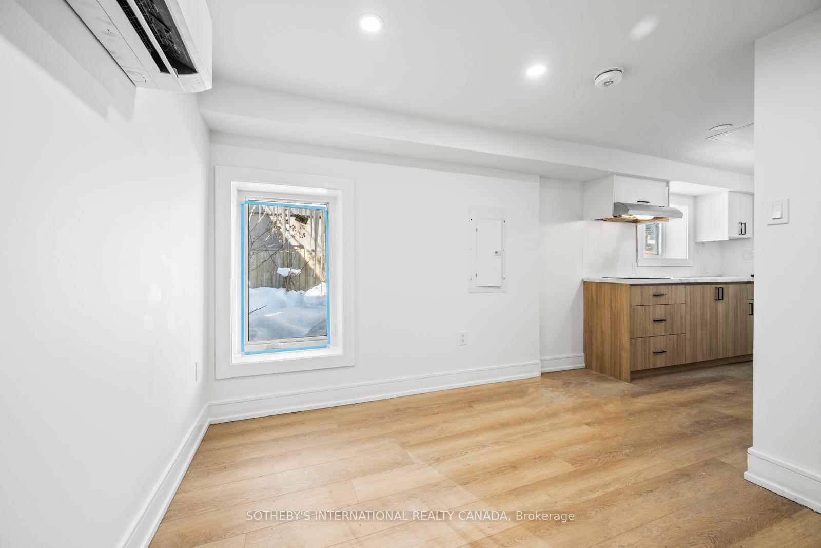 462 Northcliffe Boulevard