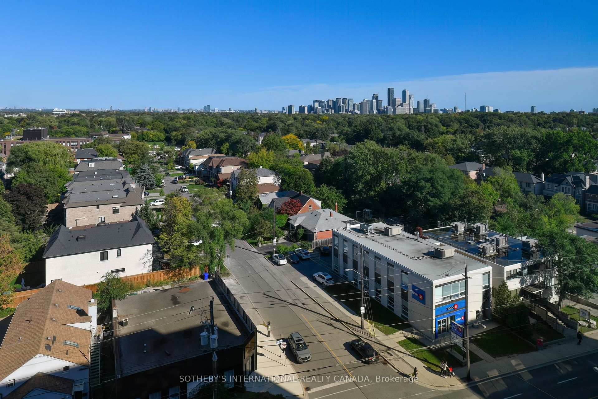 3000 Bathurst Street 1205