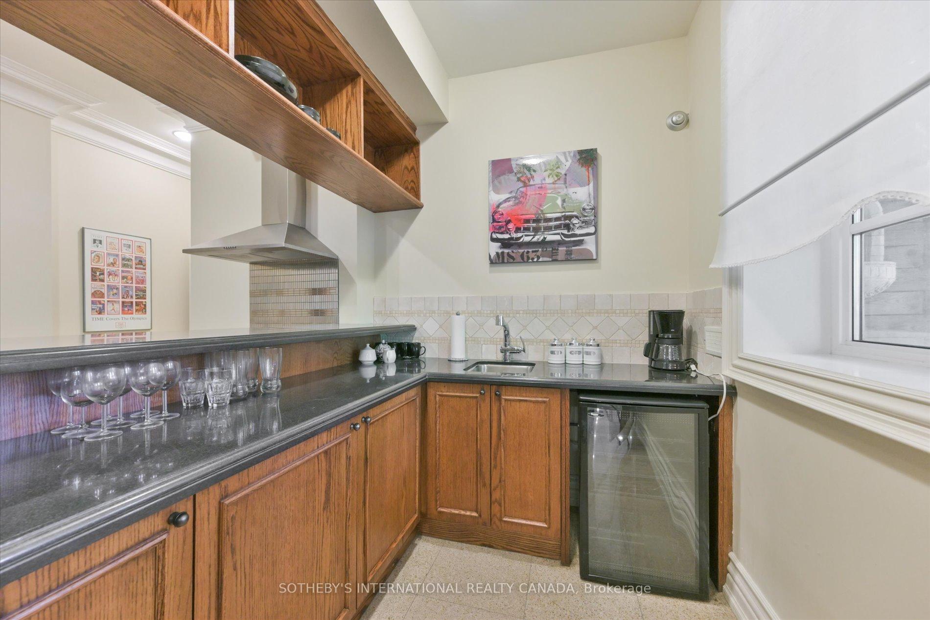 50 Old Yonge Street Suite 1