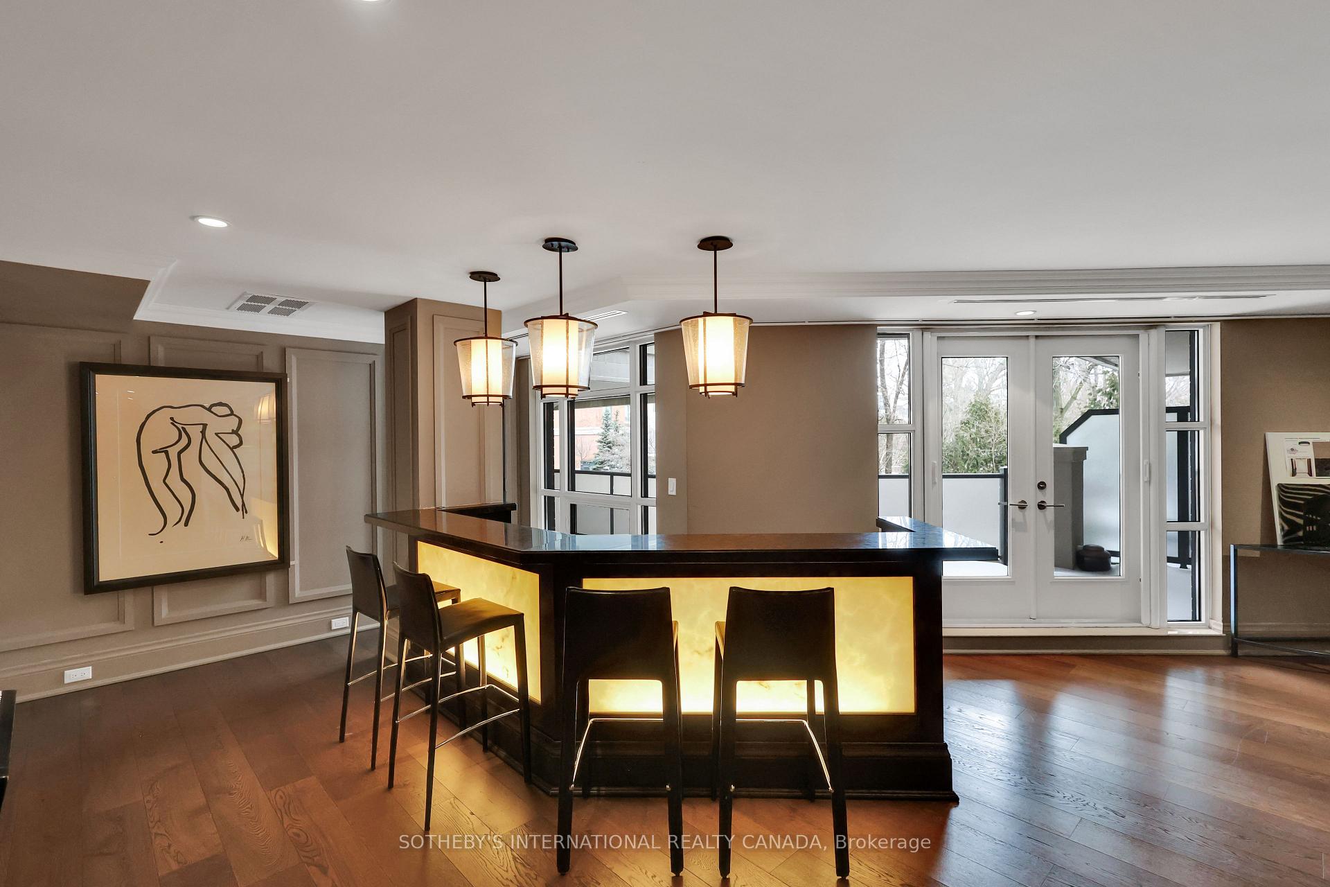 1717 Avenue Road 410