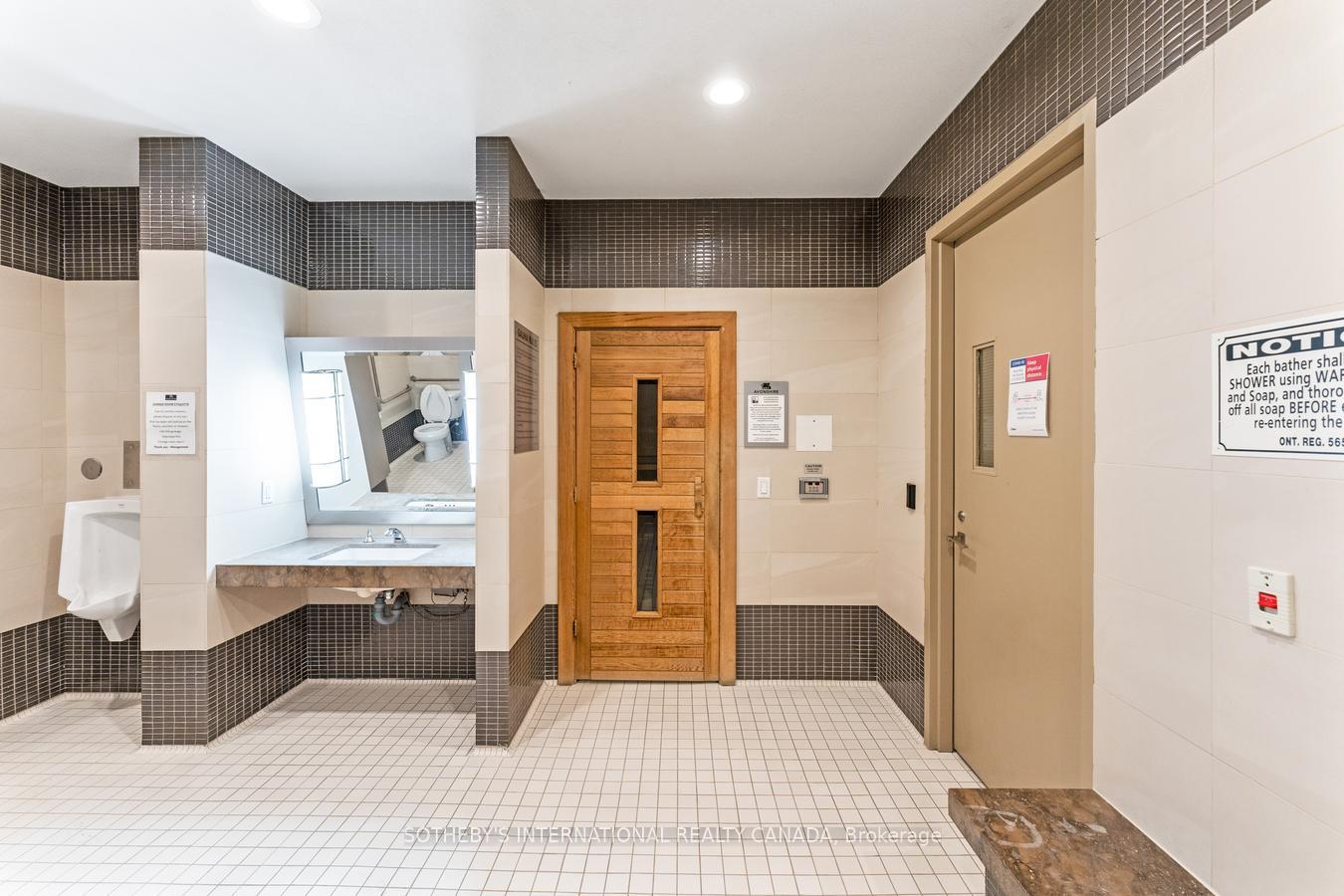 100 Harrison Garden Boulevard 824