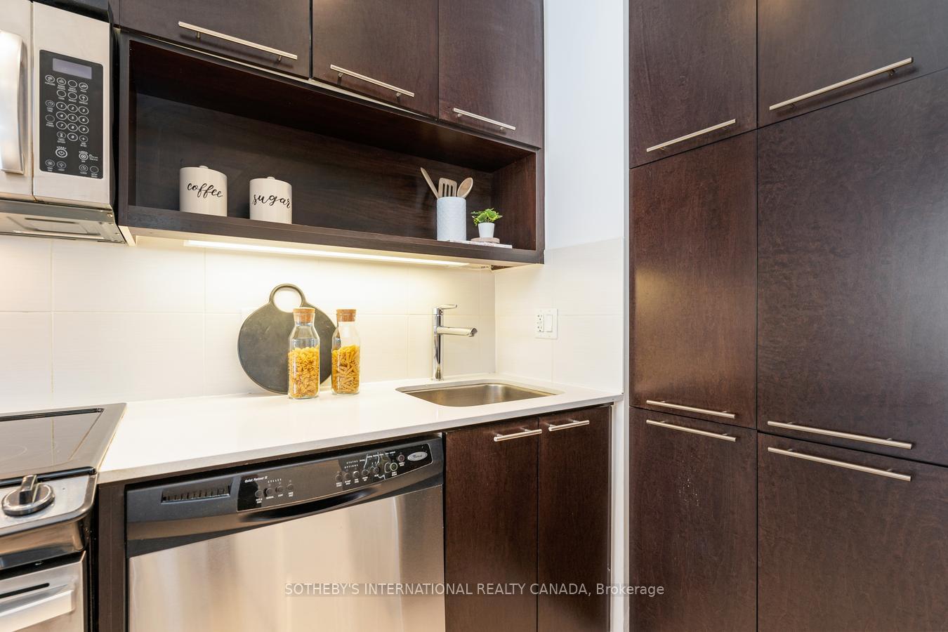100 Harrison Garden Boulevard 824