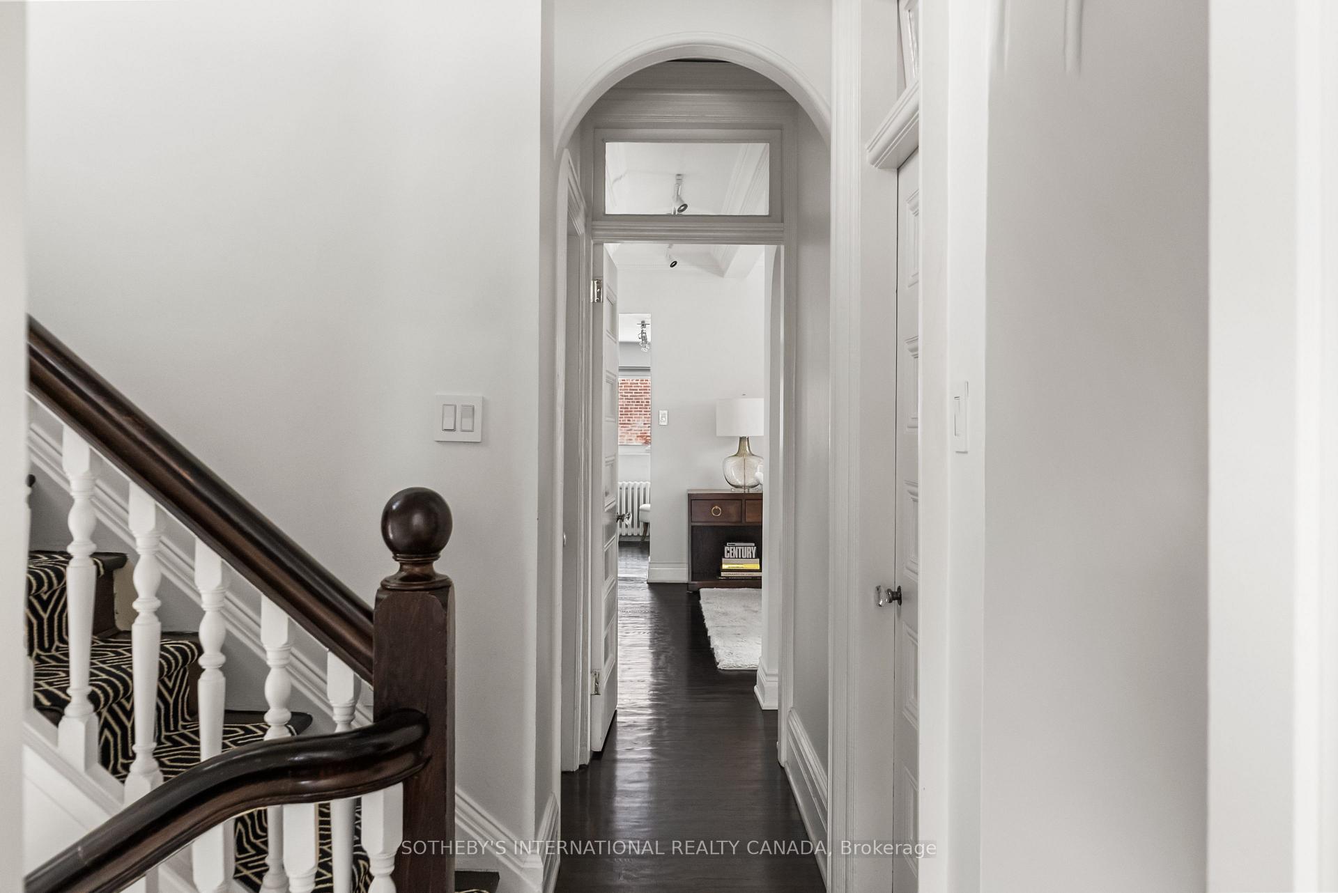 92 Woodlawn Avenue