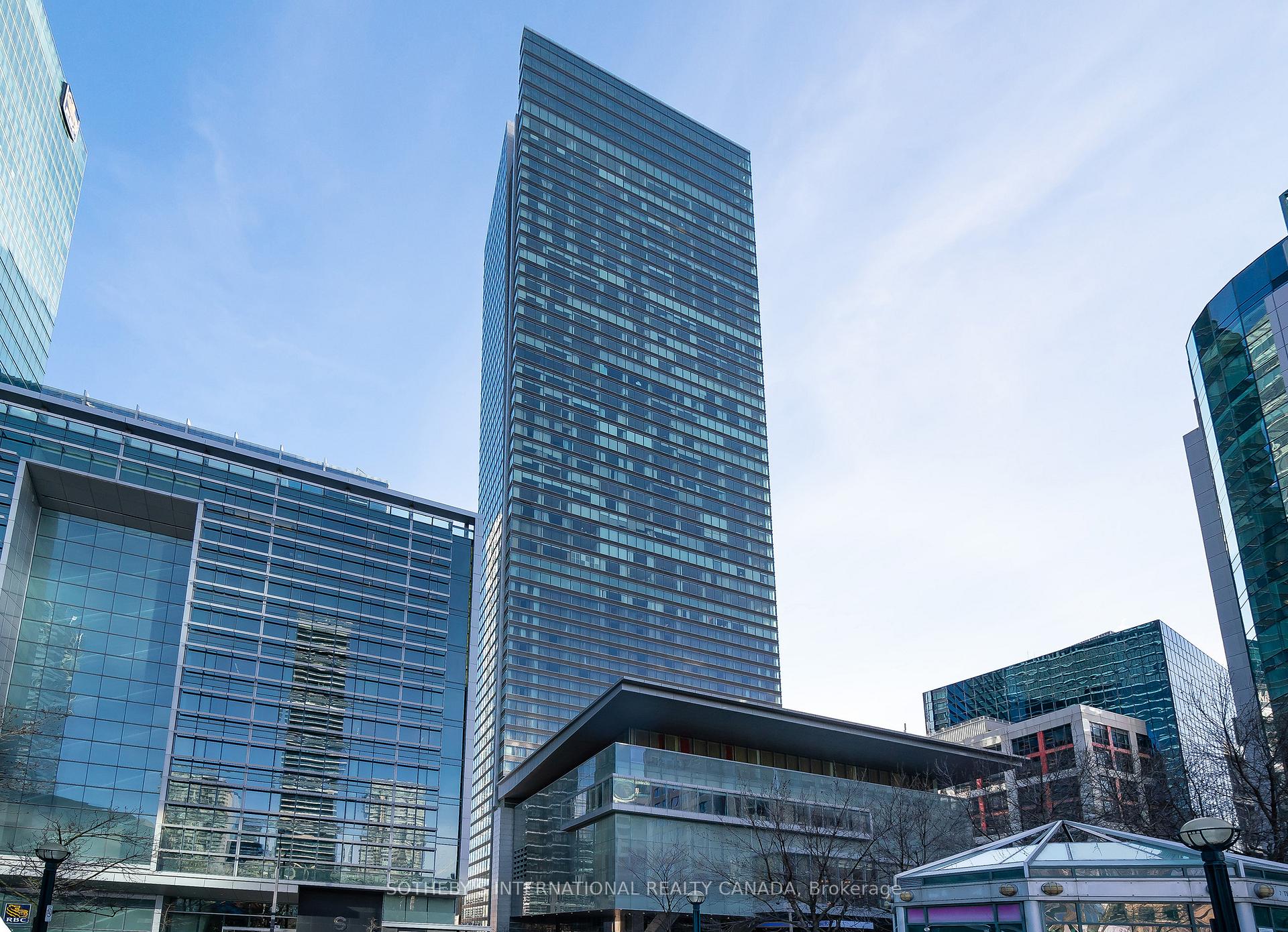 183 Wellington Street W 4201