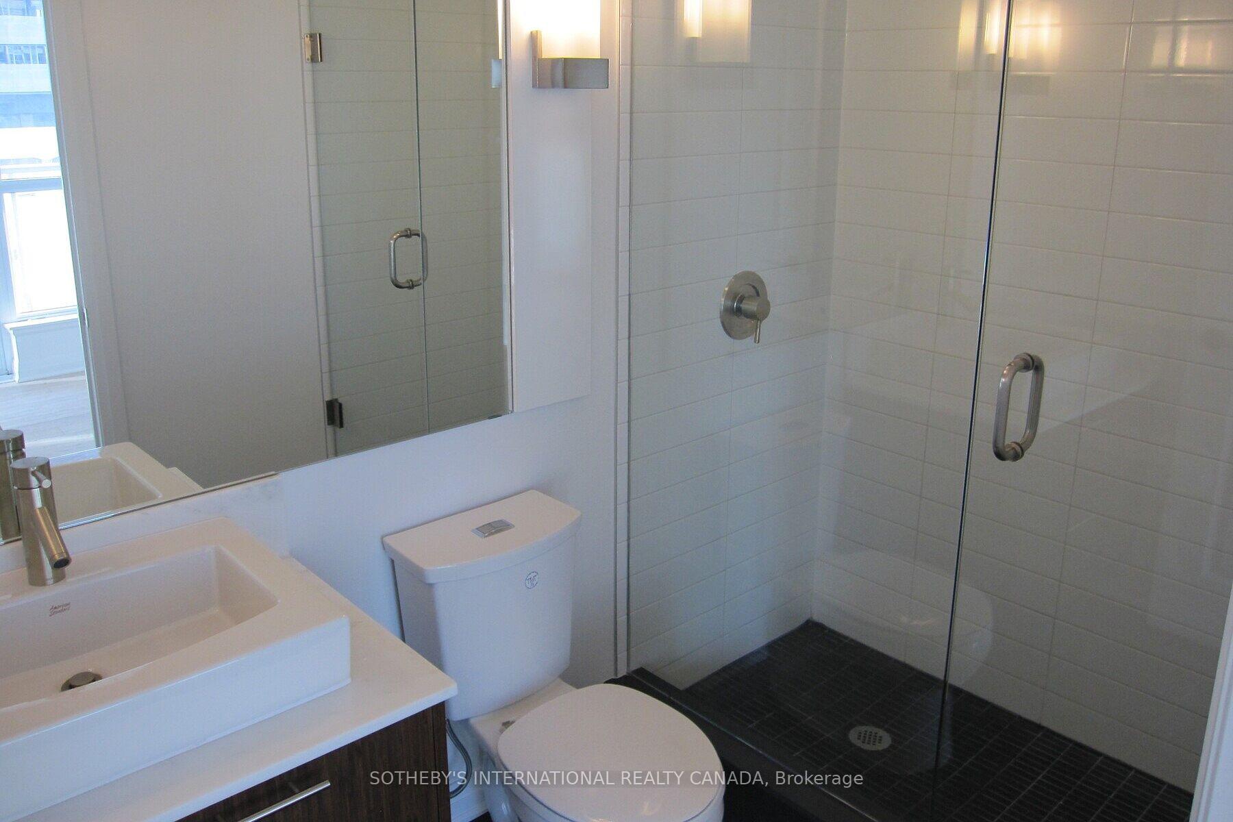 8 Mercer Street 1102