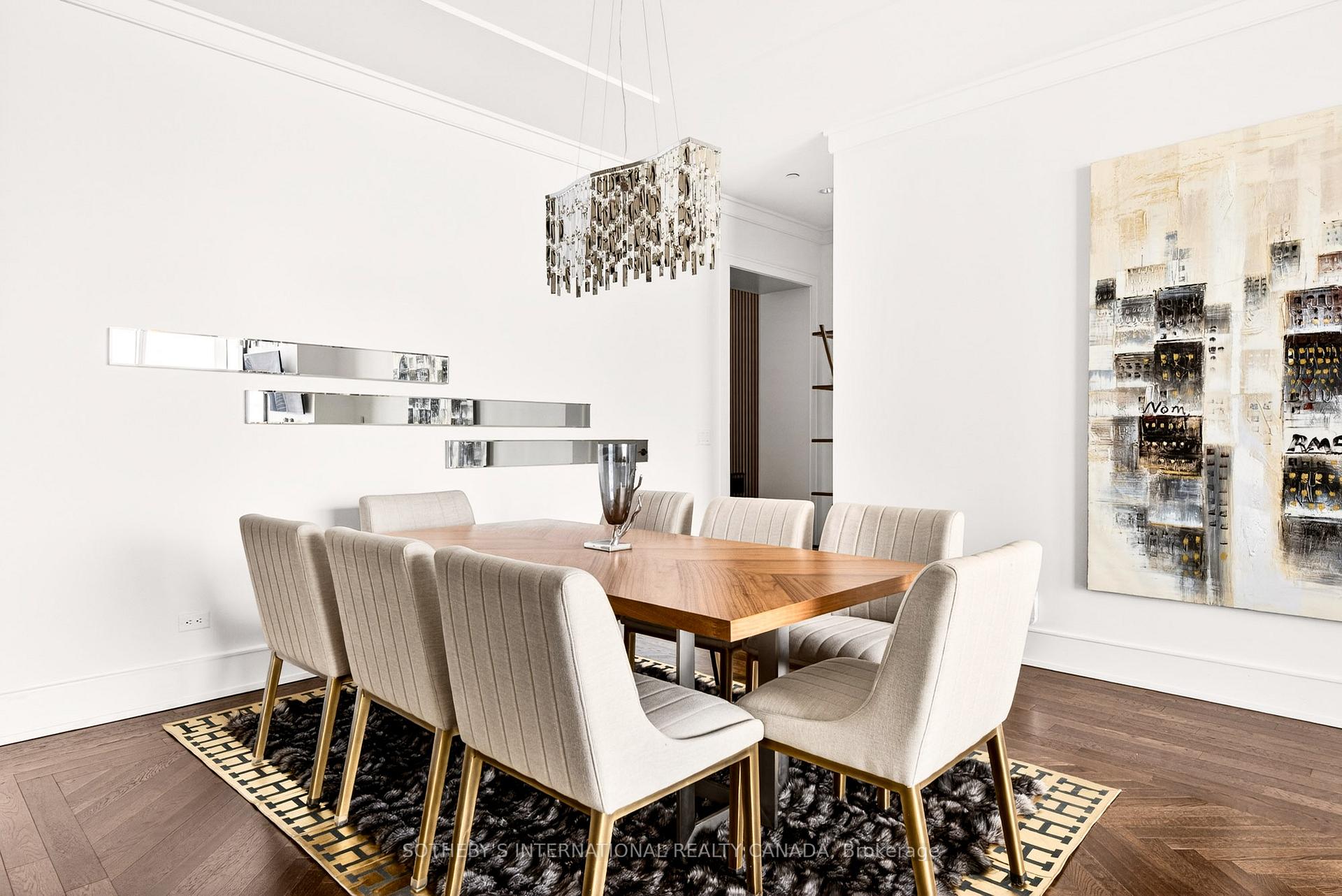 183 Wellington Street W 3905