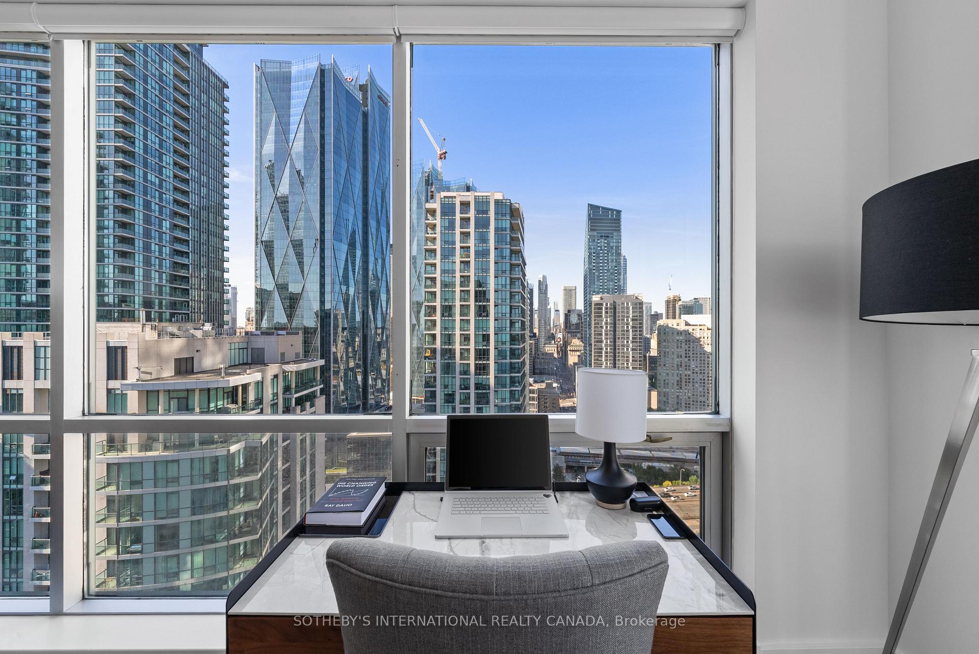 10 Yonge Street 3407