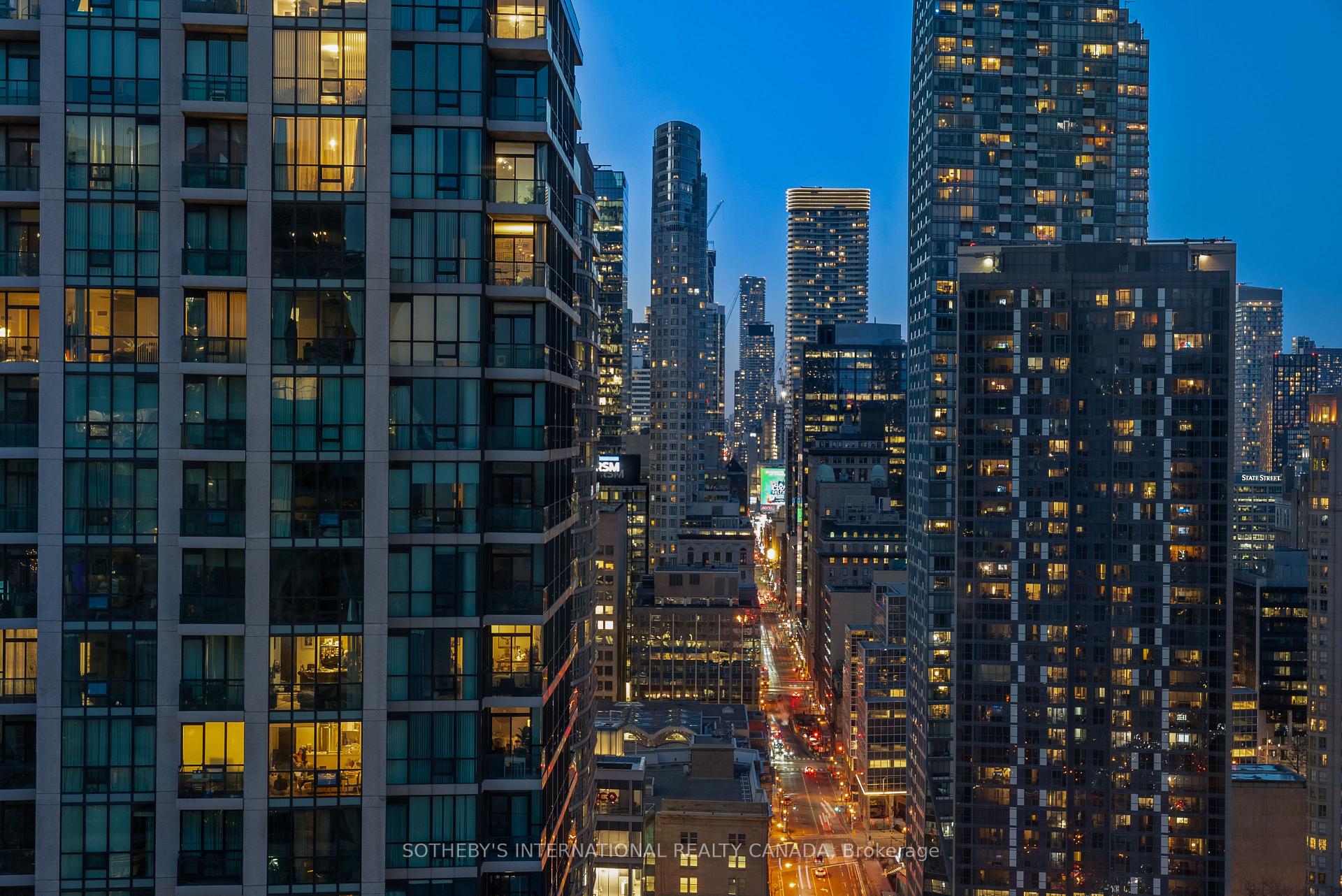 10 Yonge Street 3407