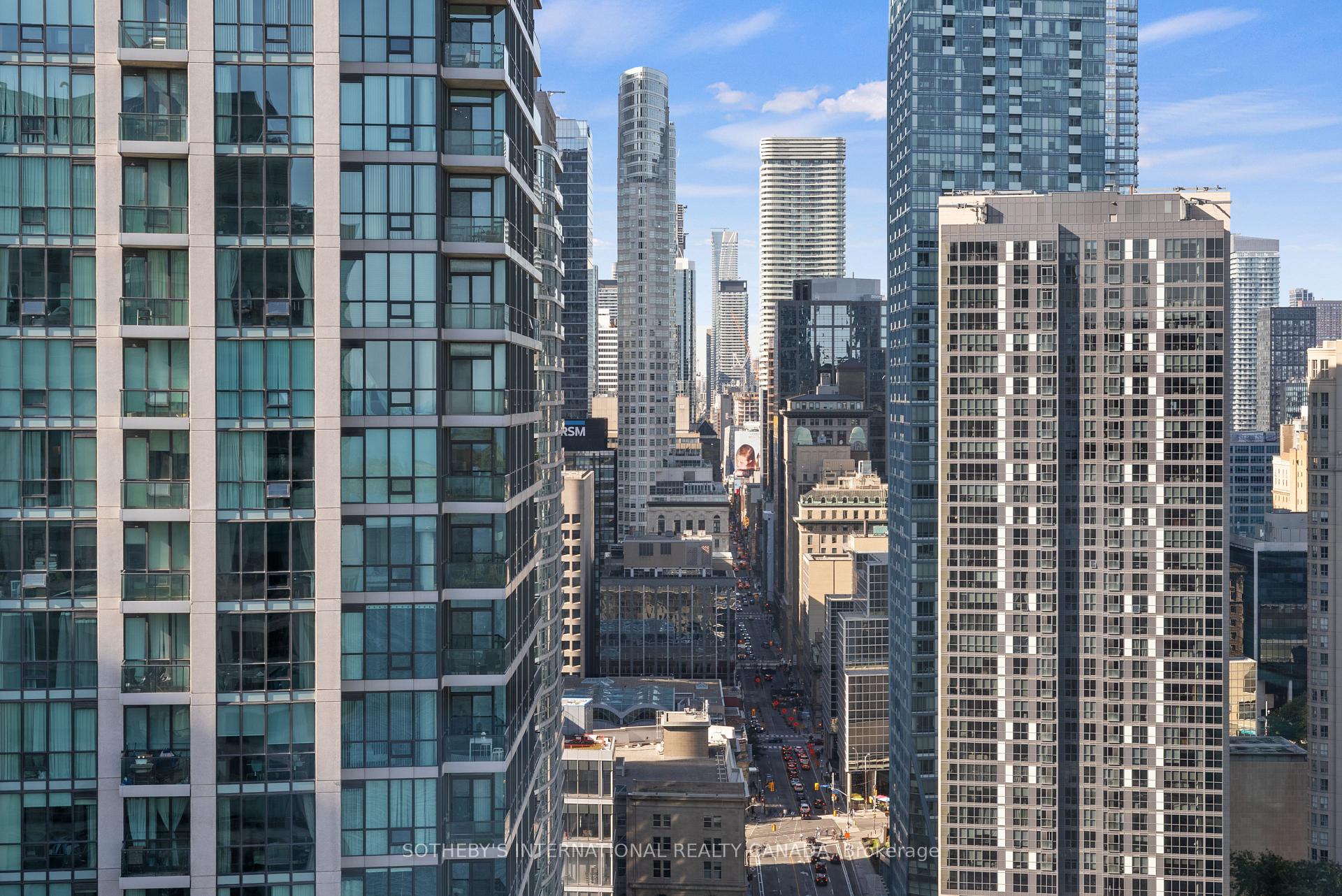 10 Yonge Street 3407